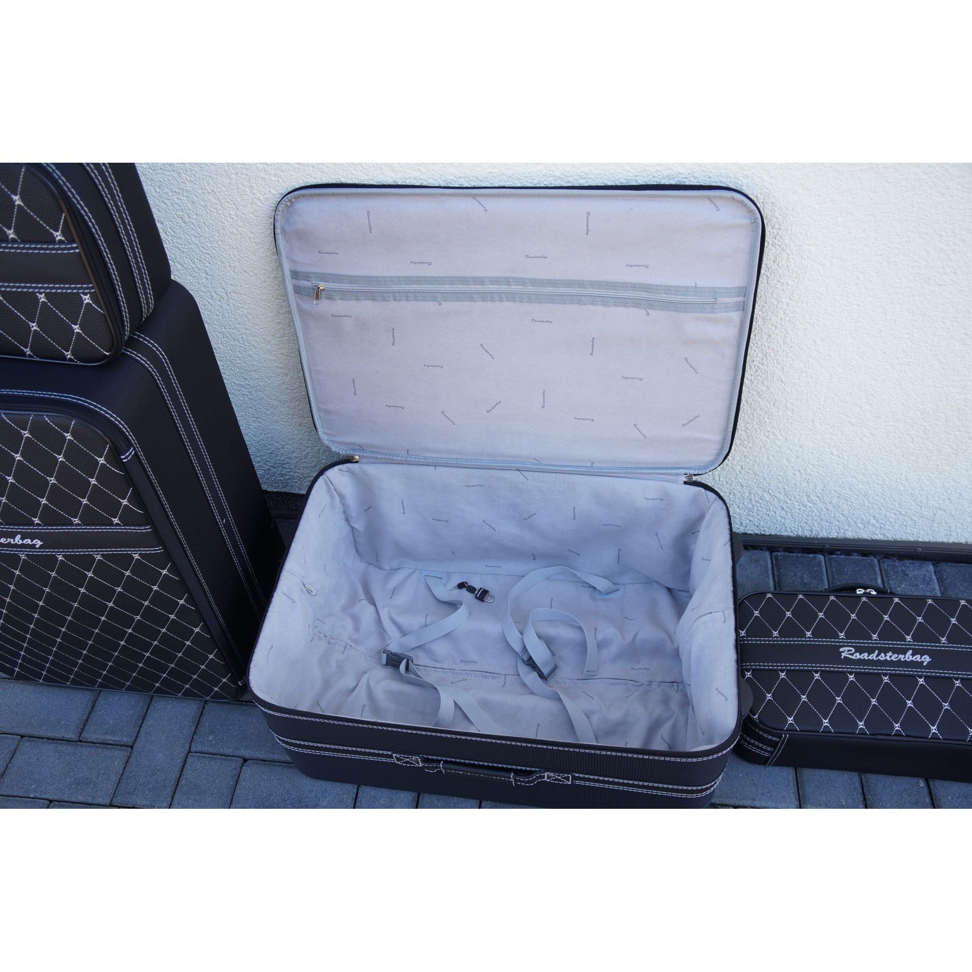 E-Klasse Coupé, Teilleder (EU) Kofferset Kofferraum 4-tlg.