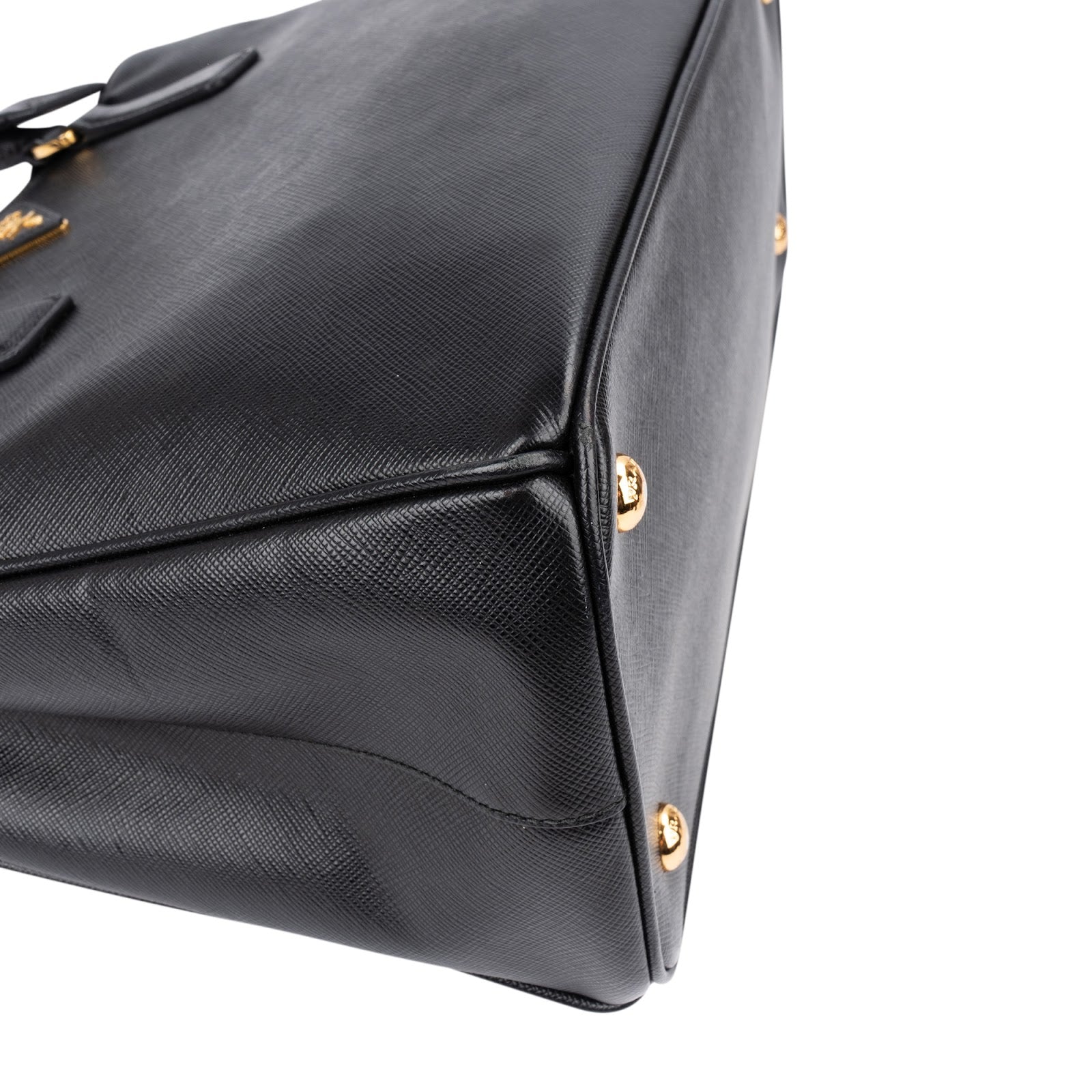 Prada – Galleria Saffiano Crossbody Bag