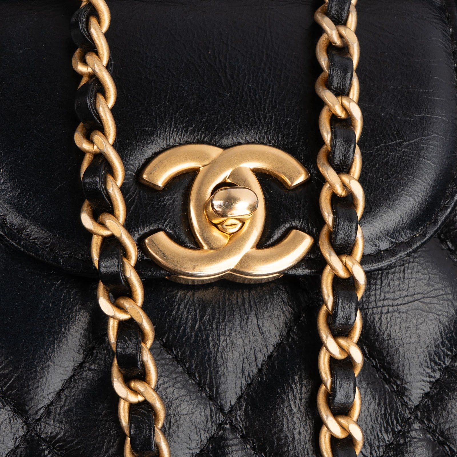 Chanel – Nano Kelly-schoudertas met handvat aan de bovenkant