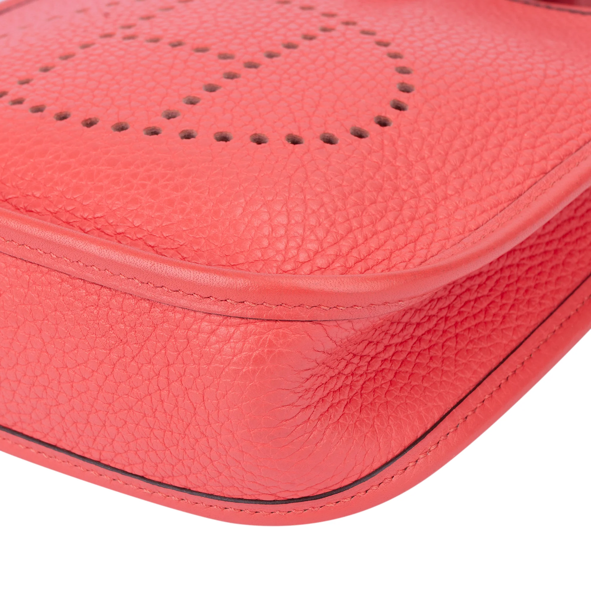 Hermès Rose Jaipur Clemence Evelyne 16 Crossbody Bag