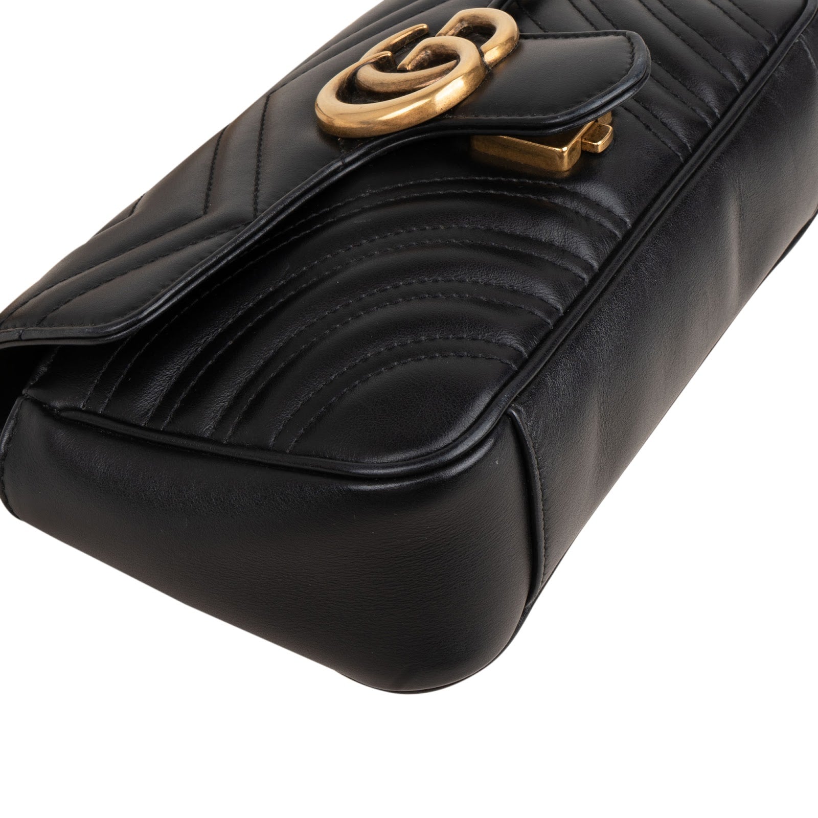 Gucci GG Marmont Flap Crossbody Bag