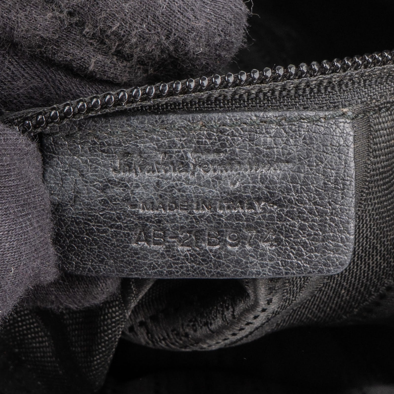 Sac à bandoulière Gancini en cuir grainé de Salvatore Ferragamo