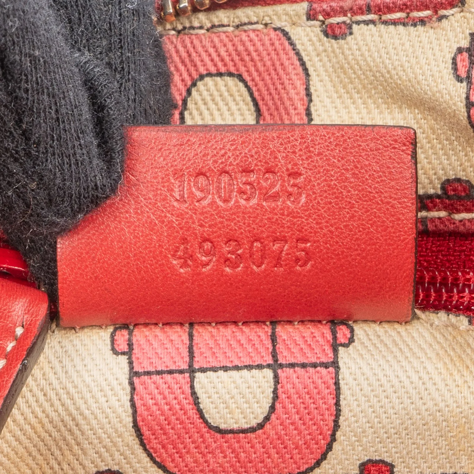 Gucci GG Guccissima Leather Abbey D-Ring Hobo Handbag