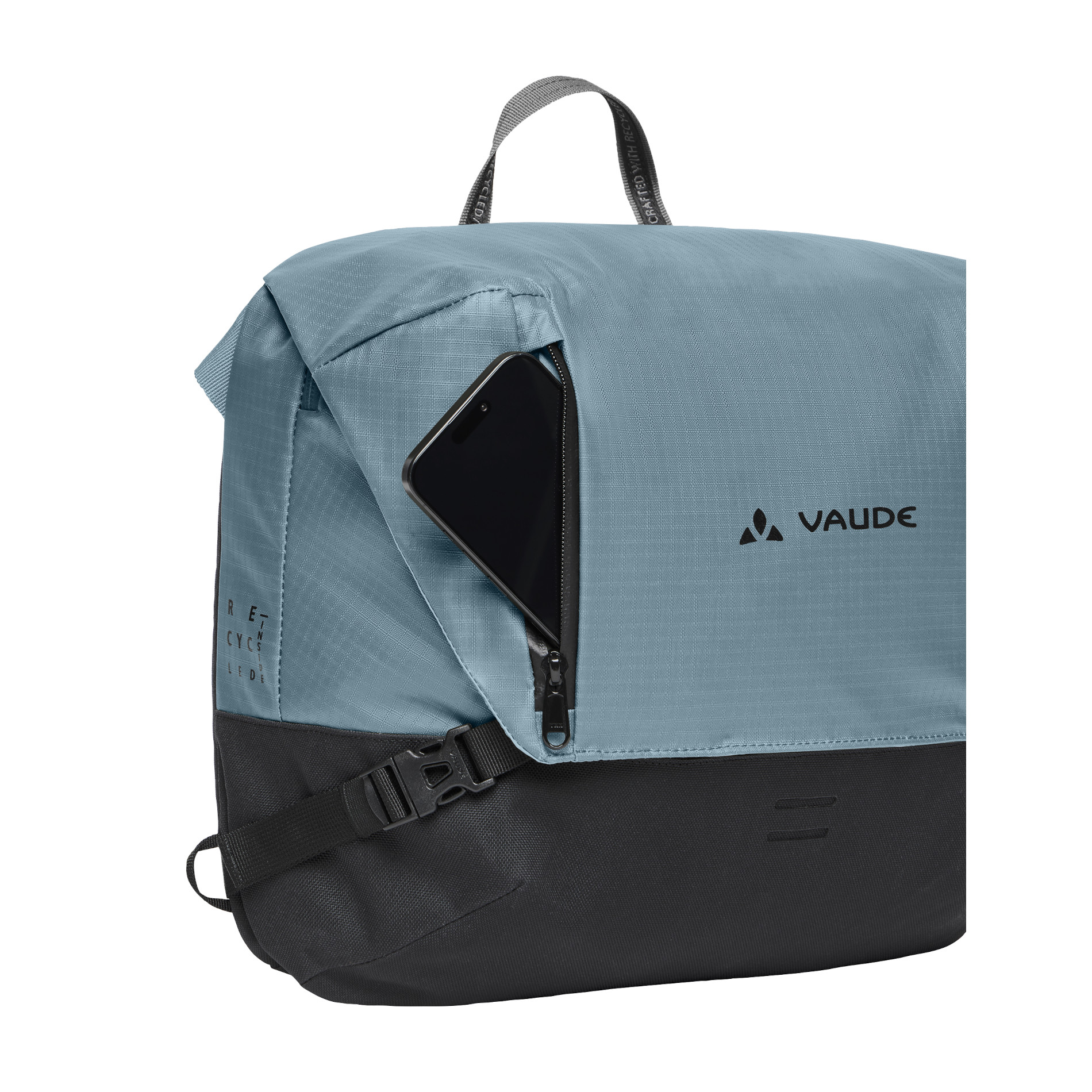 City Messenger - heron