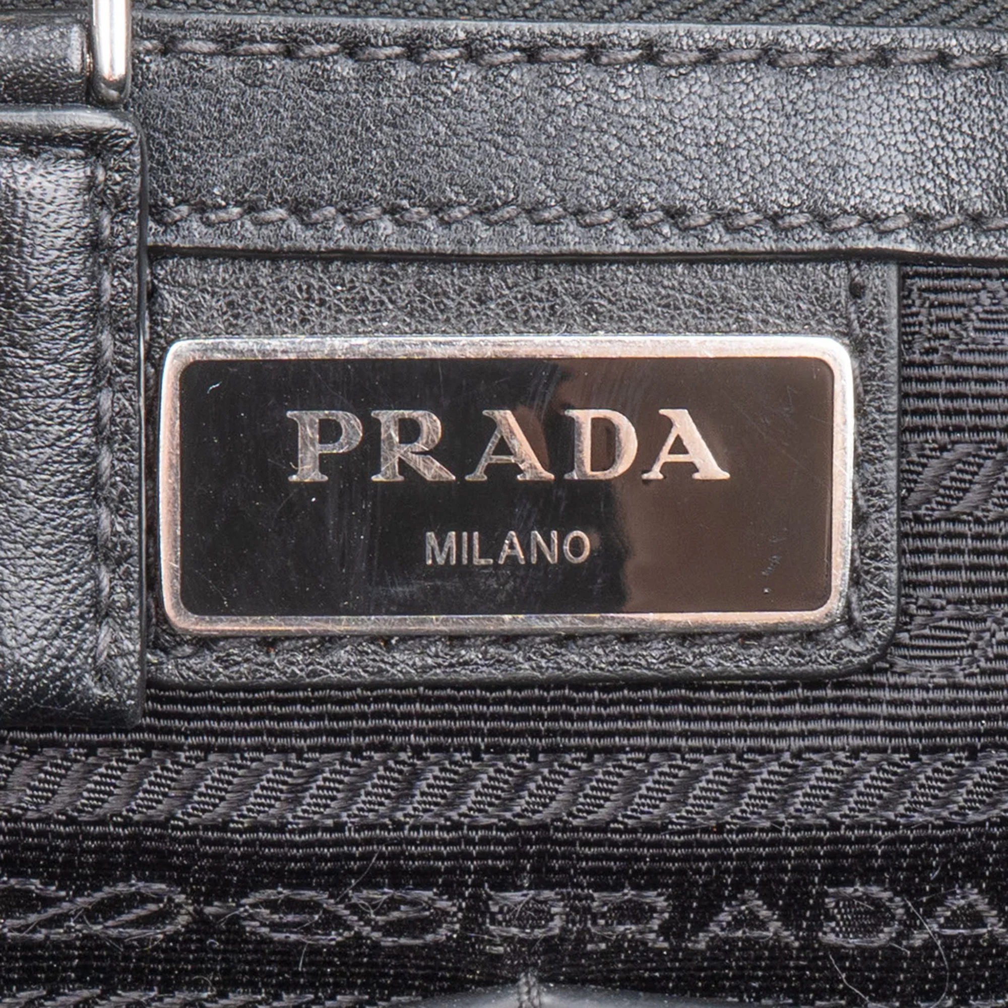 Prada Black Swift Leather Business Tasche