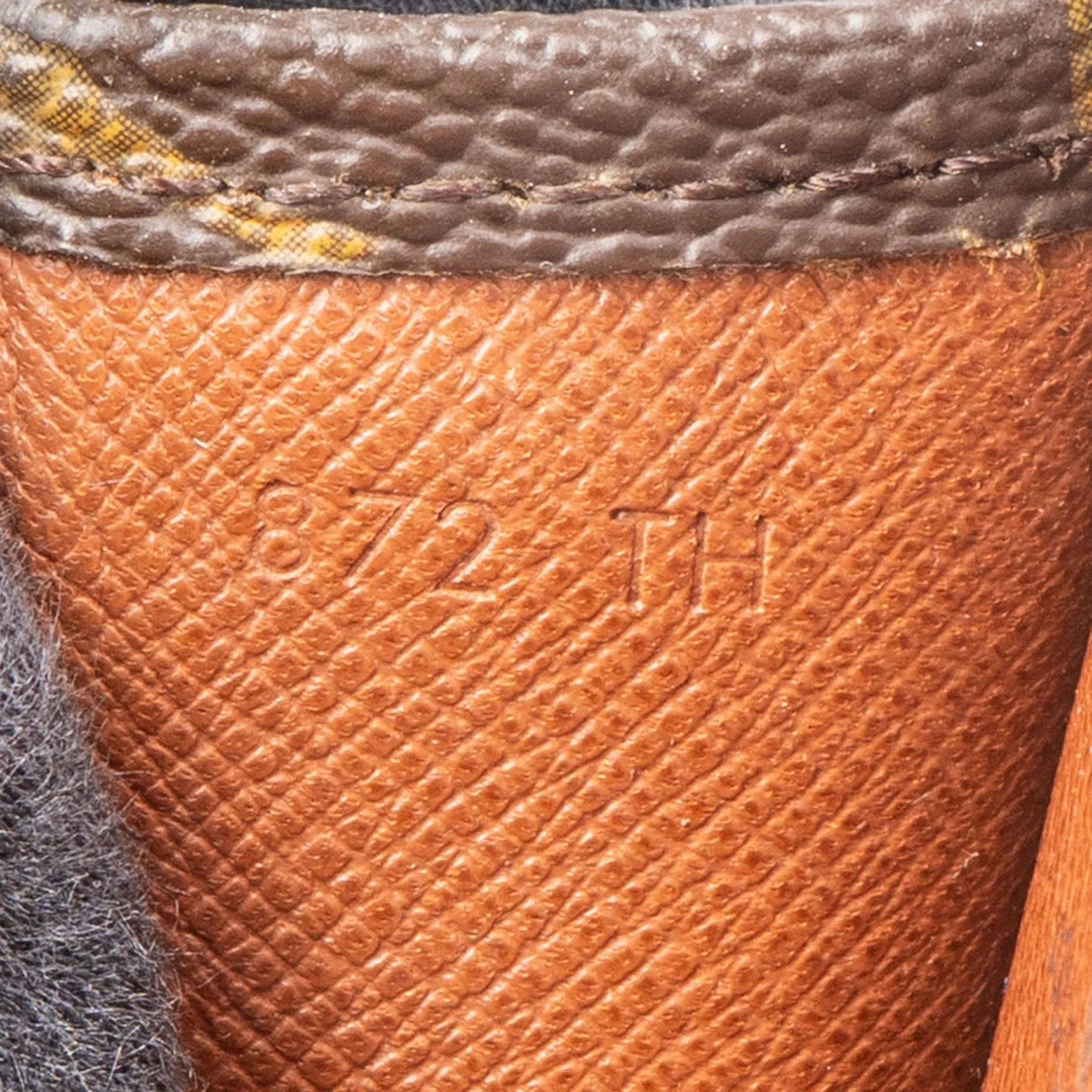 Louis Vuitton Monogram Canvas Laptophülle