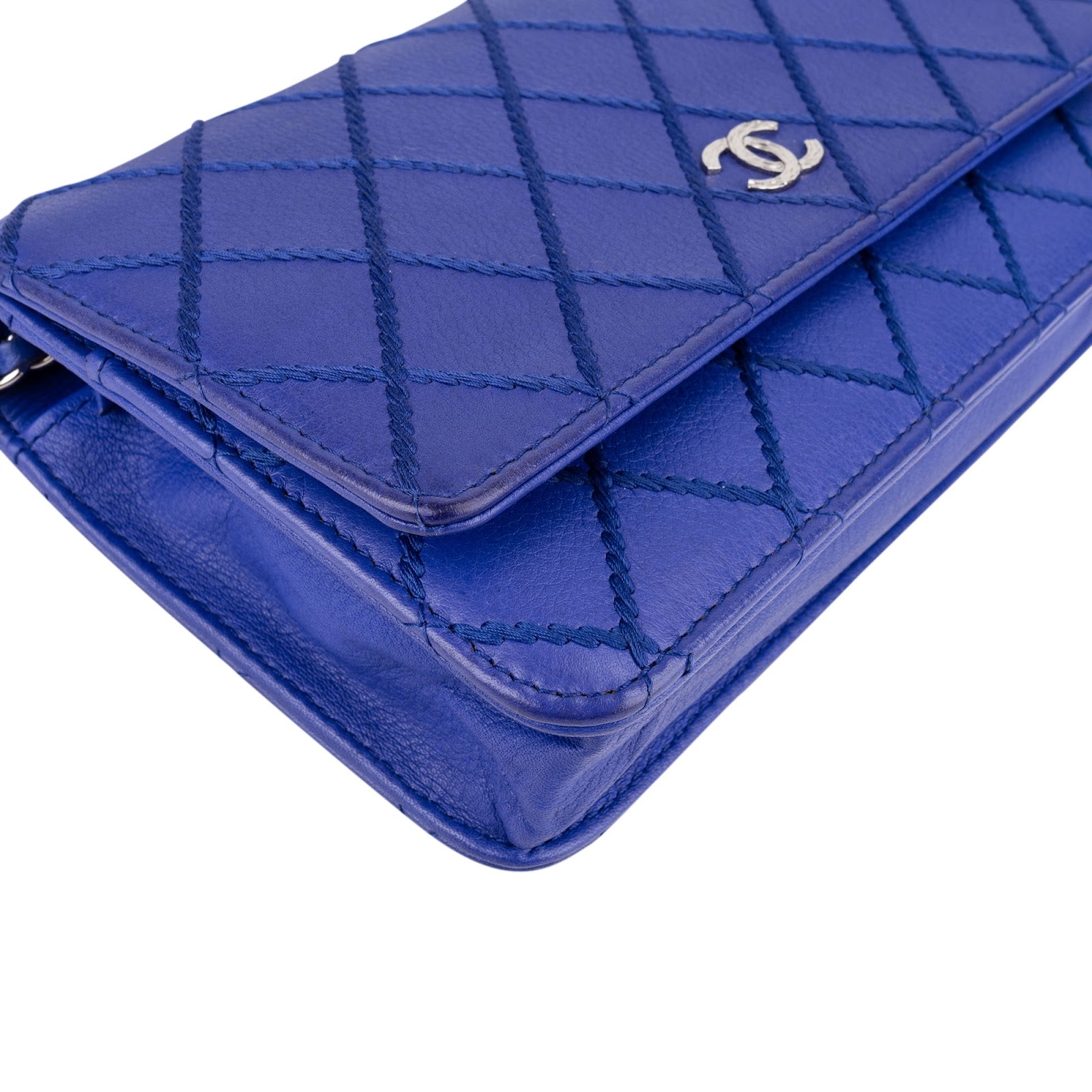 Chanel - Surpique Stitched Wallet on Chain Crossbody Bag