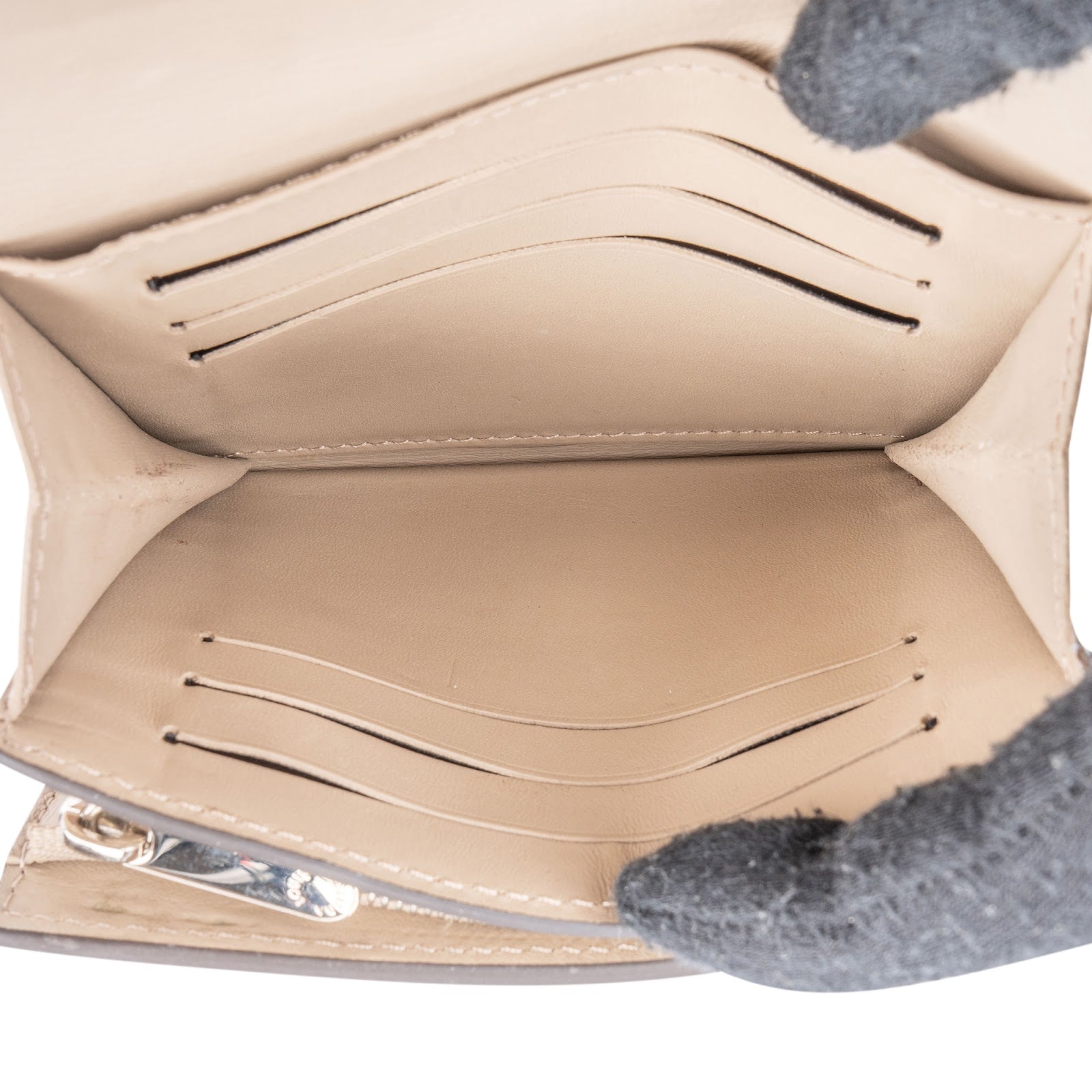 Louis Vuitton - Mahina Leather Iris Compact Geldbörse