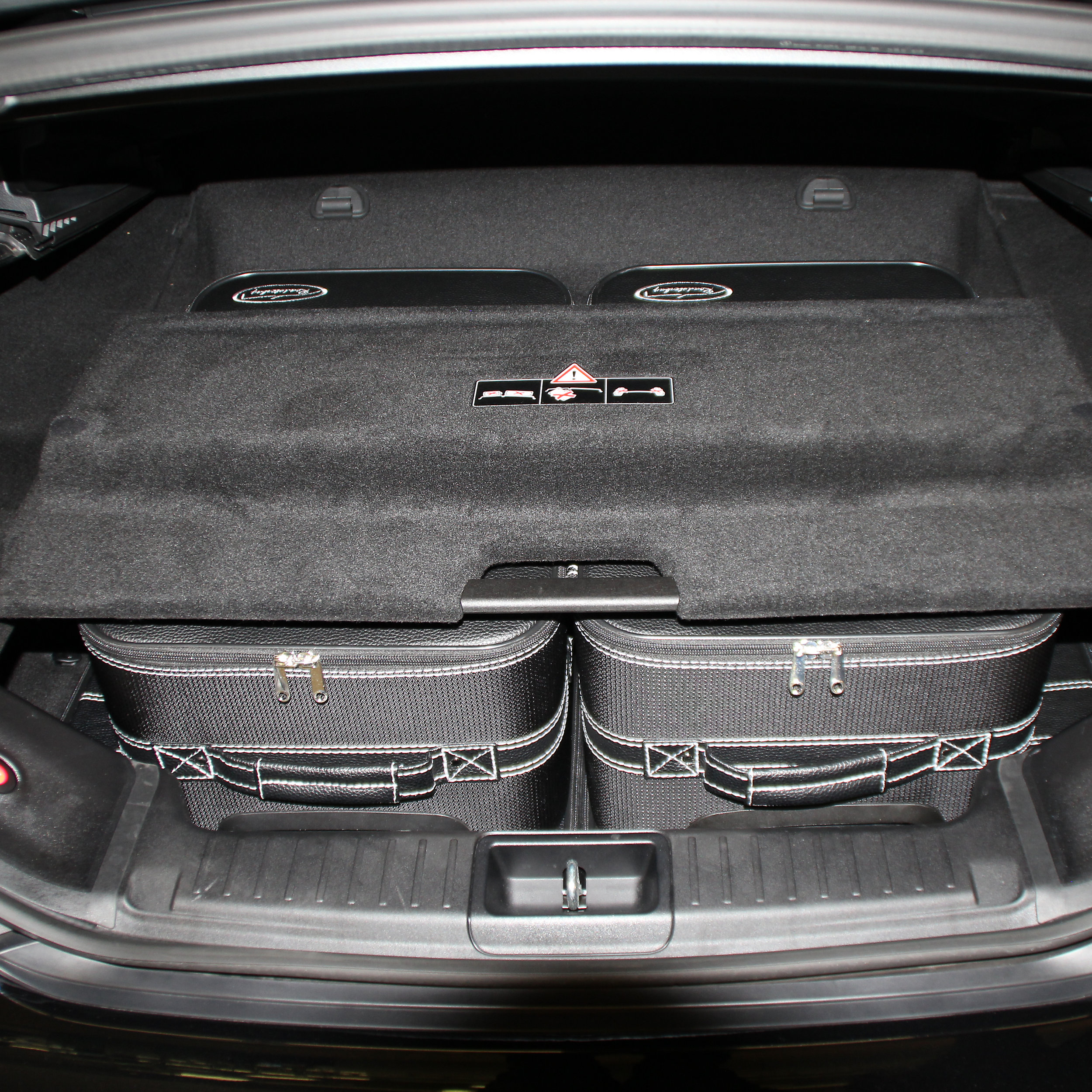 5-tlg. Kofferset mit 2 Rollen Mercedes SL (R231)