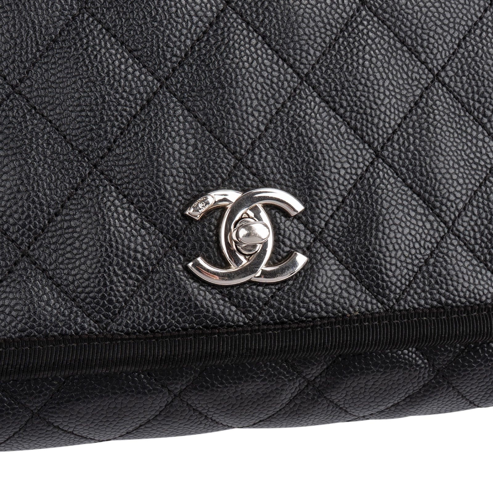 Chanel - CC Business Affinity Small Single Flap Handtasche