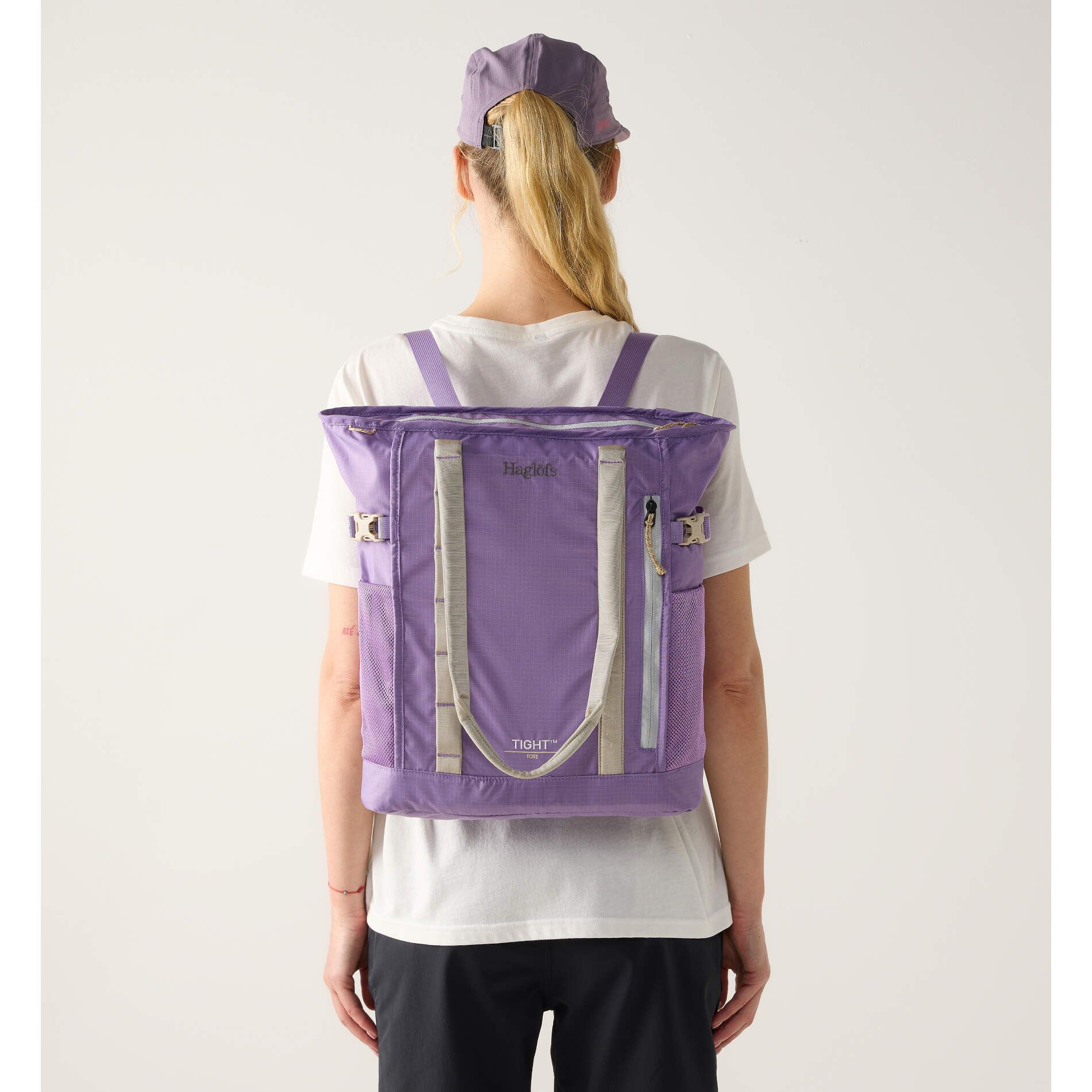 Tight Tote 25 – Purple ice/Chalk beige