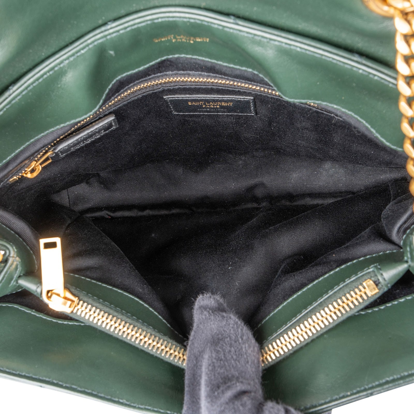 Yves Saint Laurent Dark Green Quilted Calfskin Medium Loulou Schultertasche
