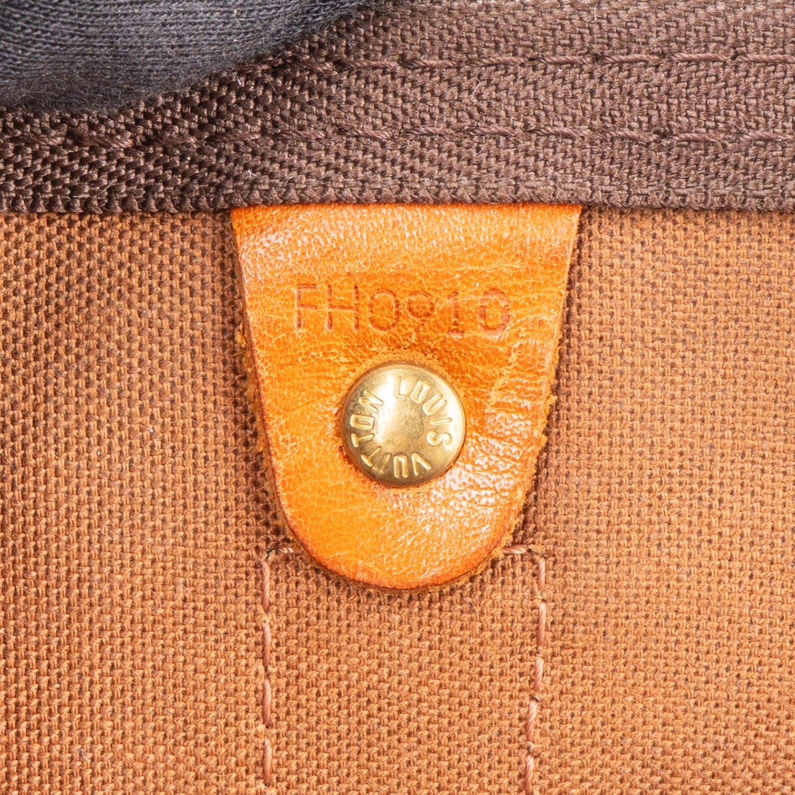 Sac de voyage Louis Vuitton Keepall 55 en toile Monogram avec bandoulière
