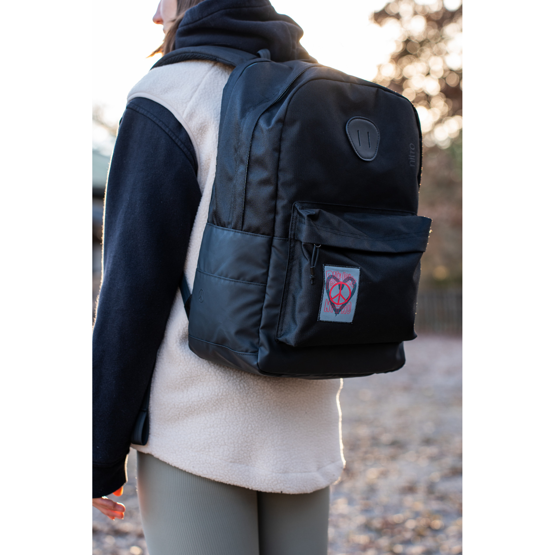 Rucksack URBAN PLUS - Peace Love Nitro