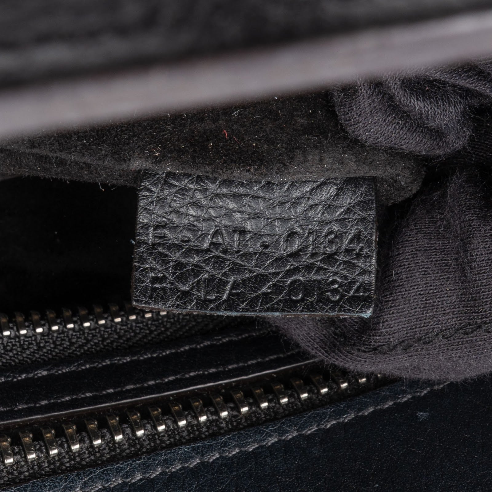 Sac à main de voyage Céline en cuir grainé noir