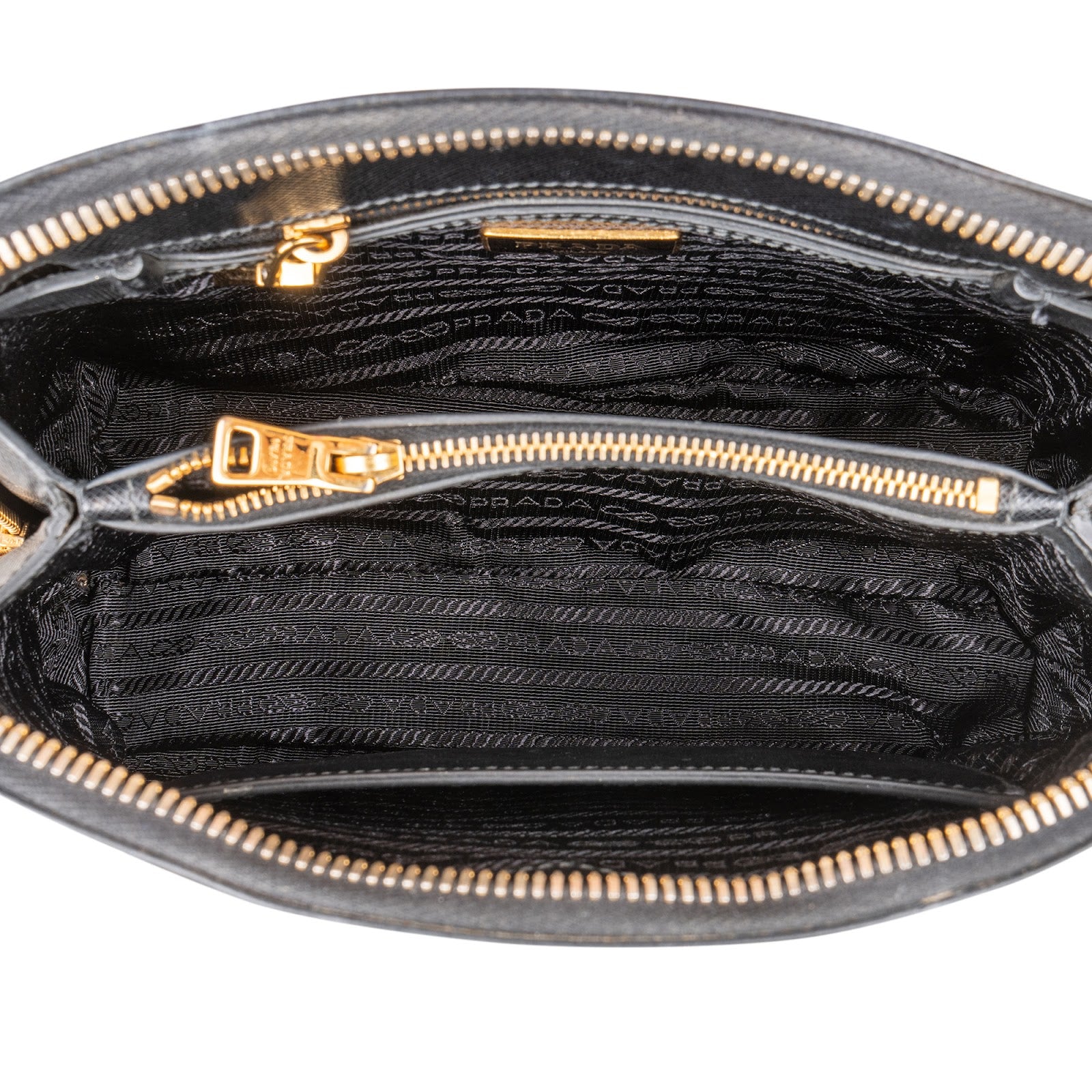Prada – torebka Promenade z czarnej skóry Saffiano