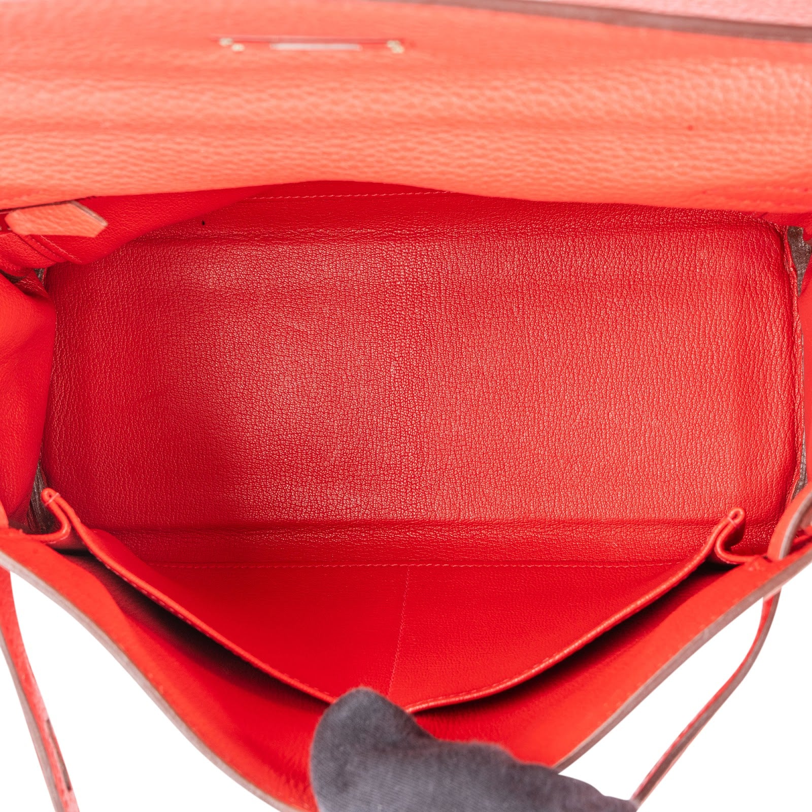 Hermès Rose Togo Kelly 28 Handbag