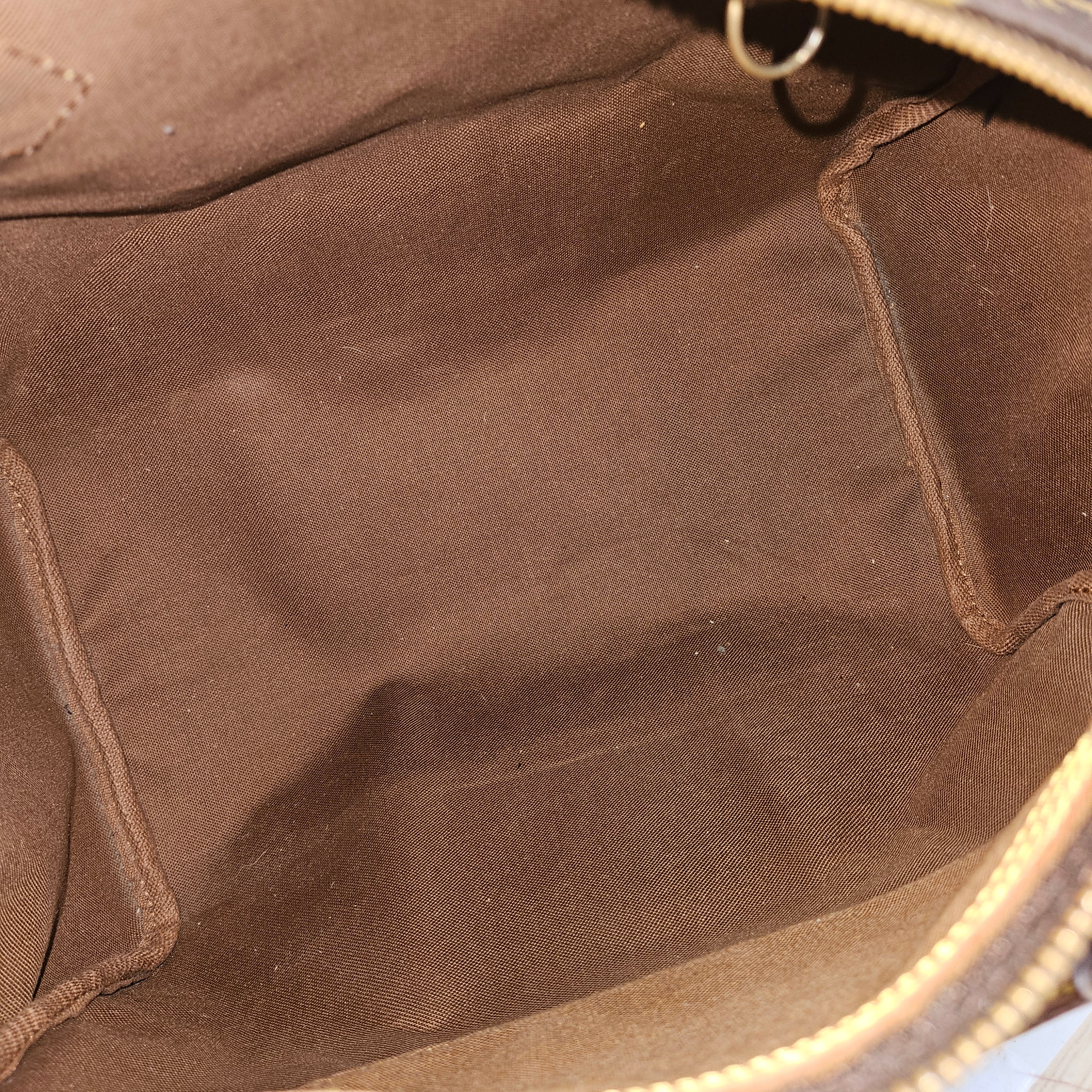 Louis Vuitton Canvas Monogram Speedy 30 Boston Bag