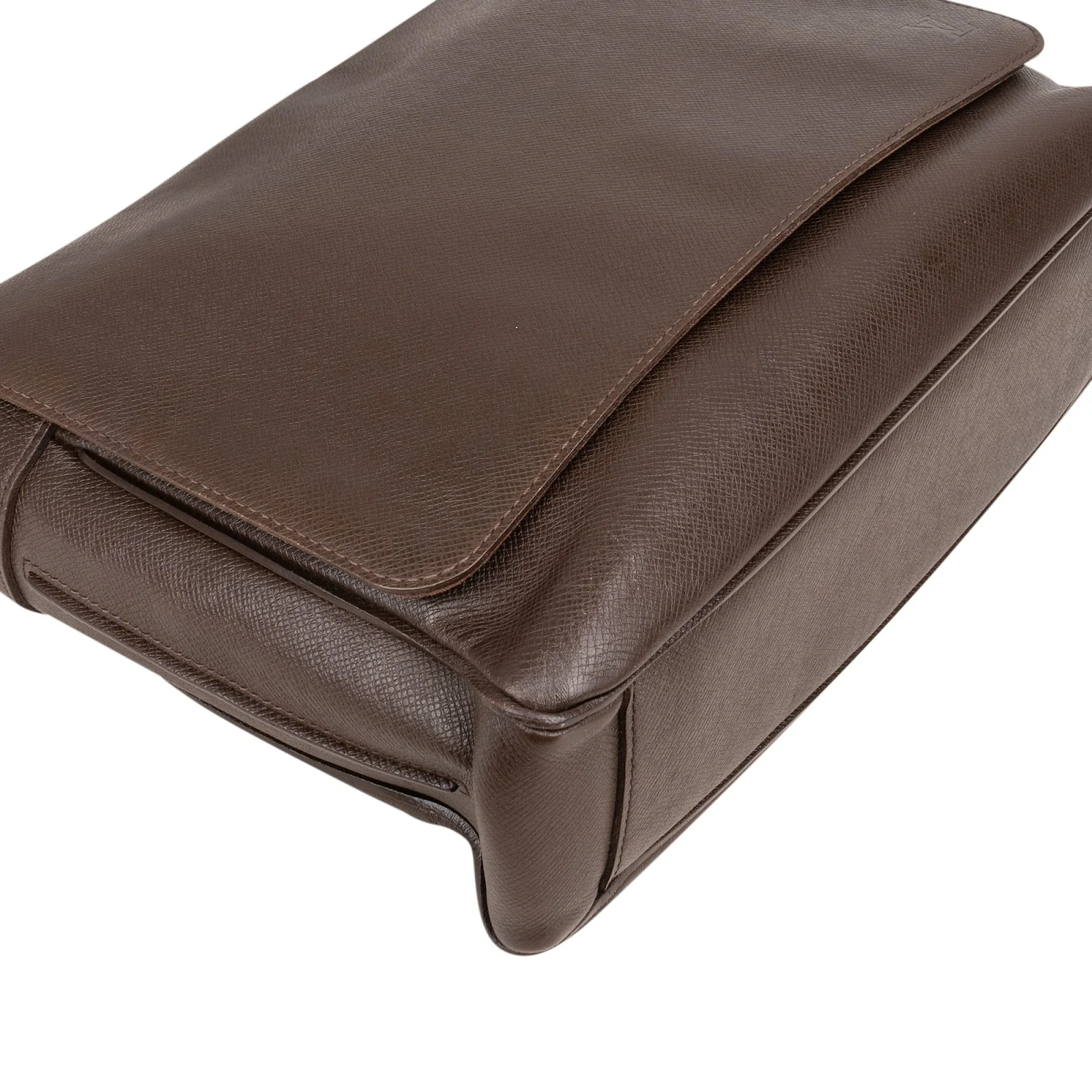 Louis Vuitton Taiga Leather Roman MM Messenger Crossbody Bag