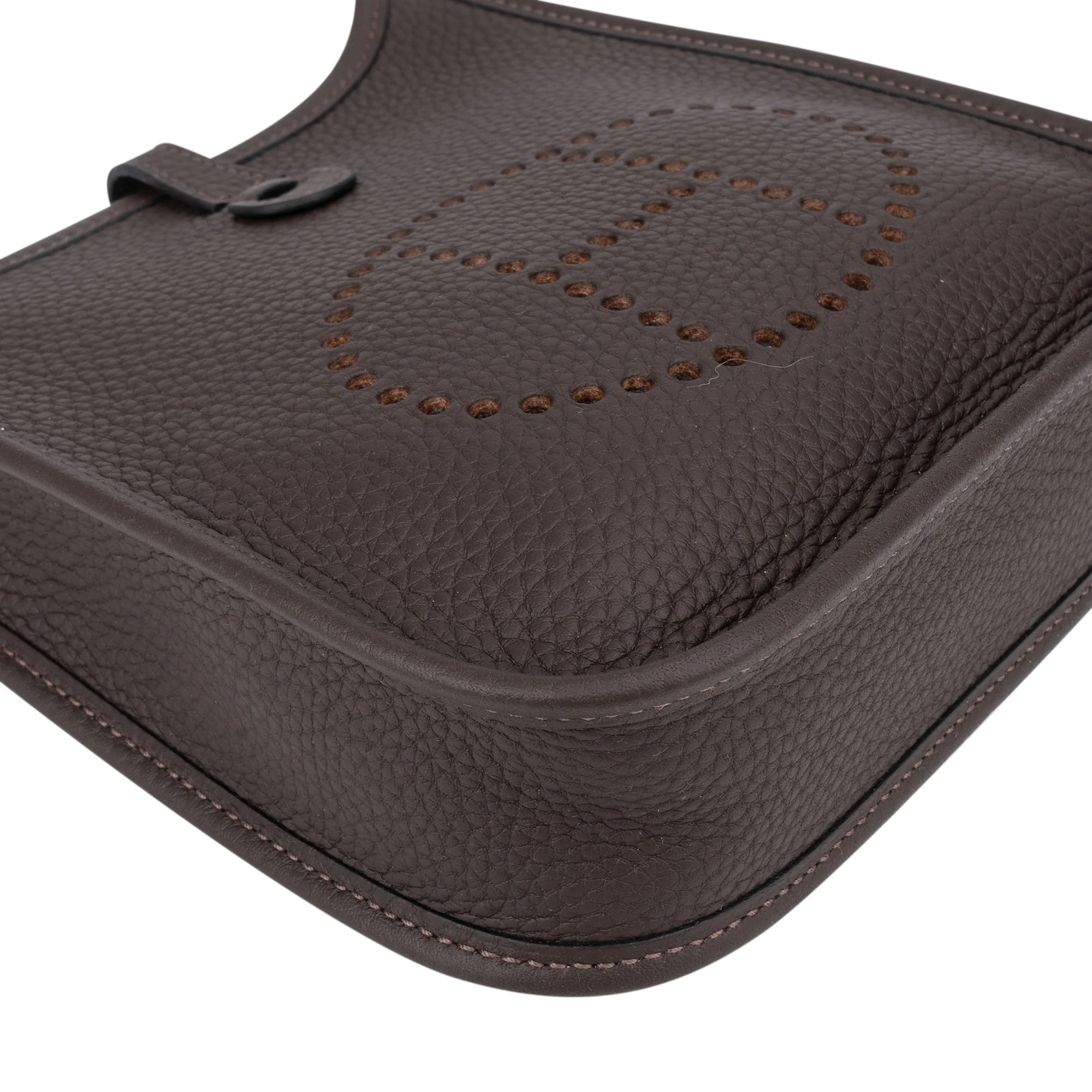 Hermès Brun Clemence Leather Evelyne 16 Crossbody Bag