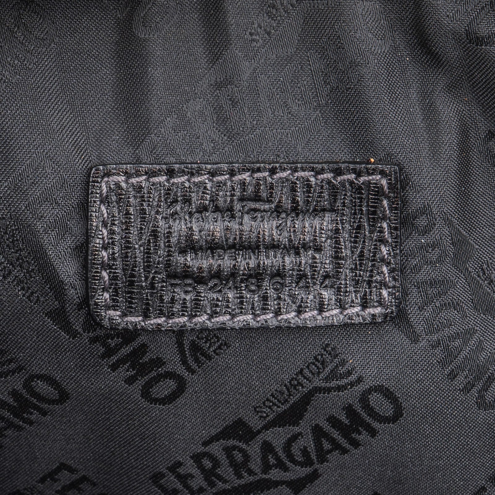 Salvatore Ferragamo Grained Leather Aktentasche