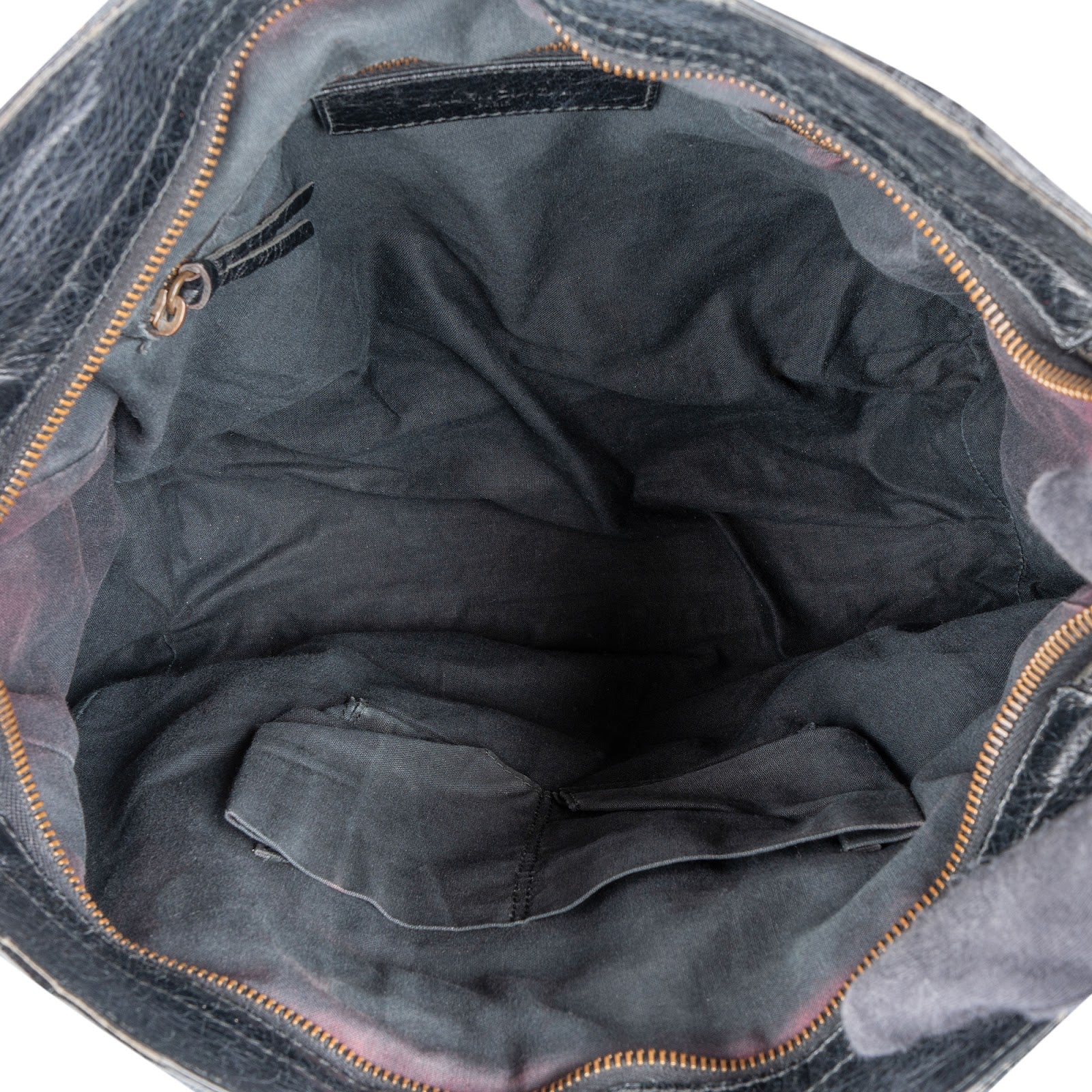 Balenciaga – czarna skórzana torba City Tote z serii Black Arena