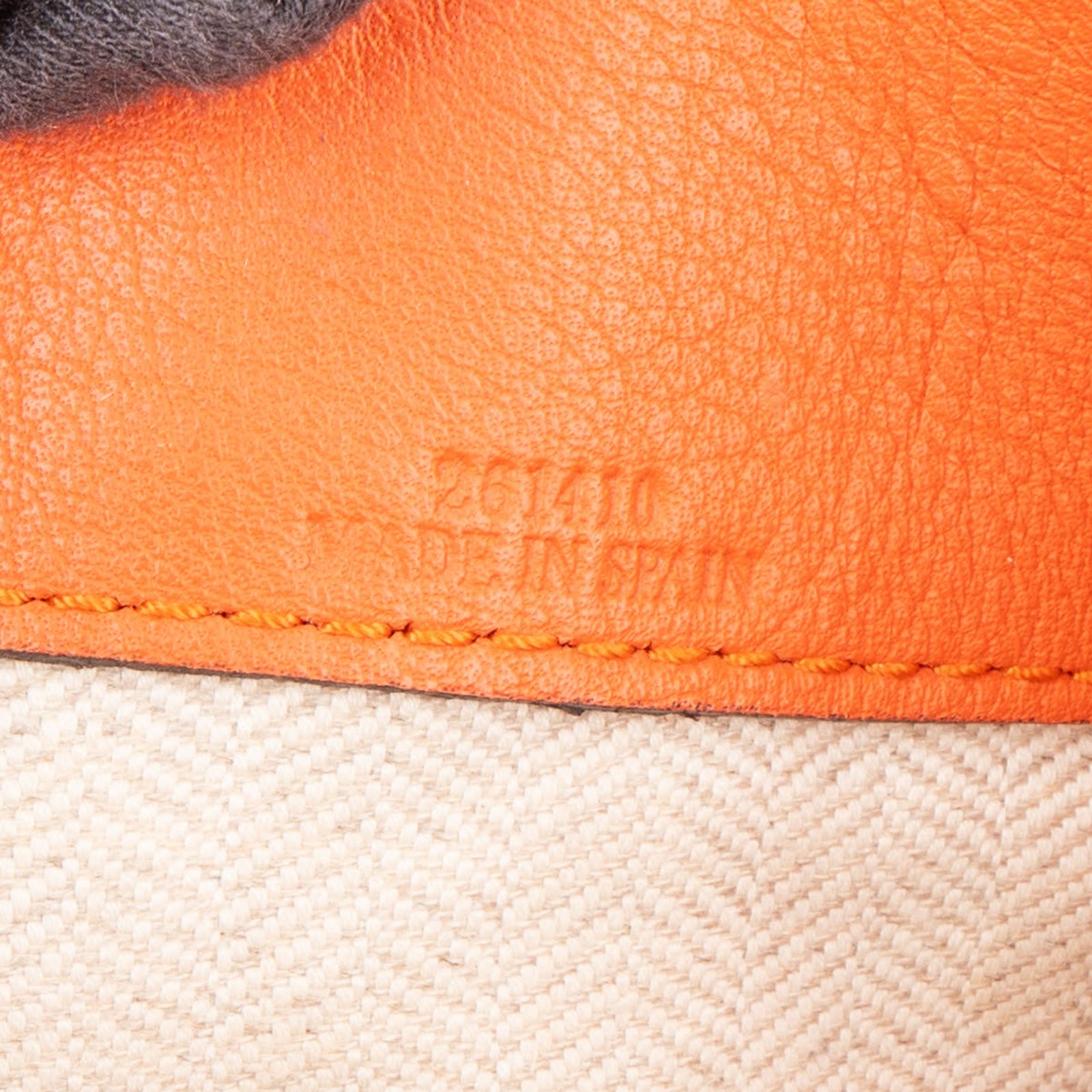 Duża torba na ramię Loewe Leather Anagram