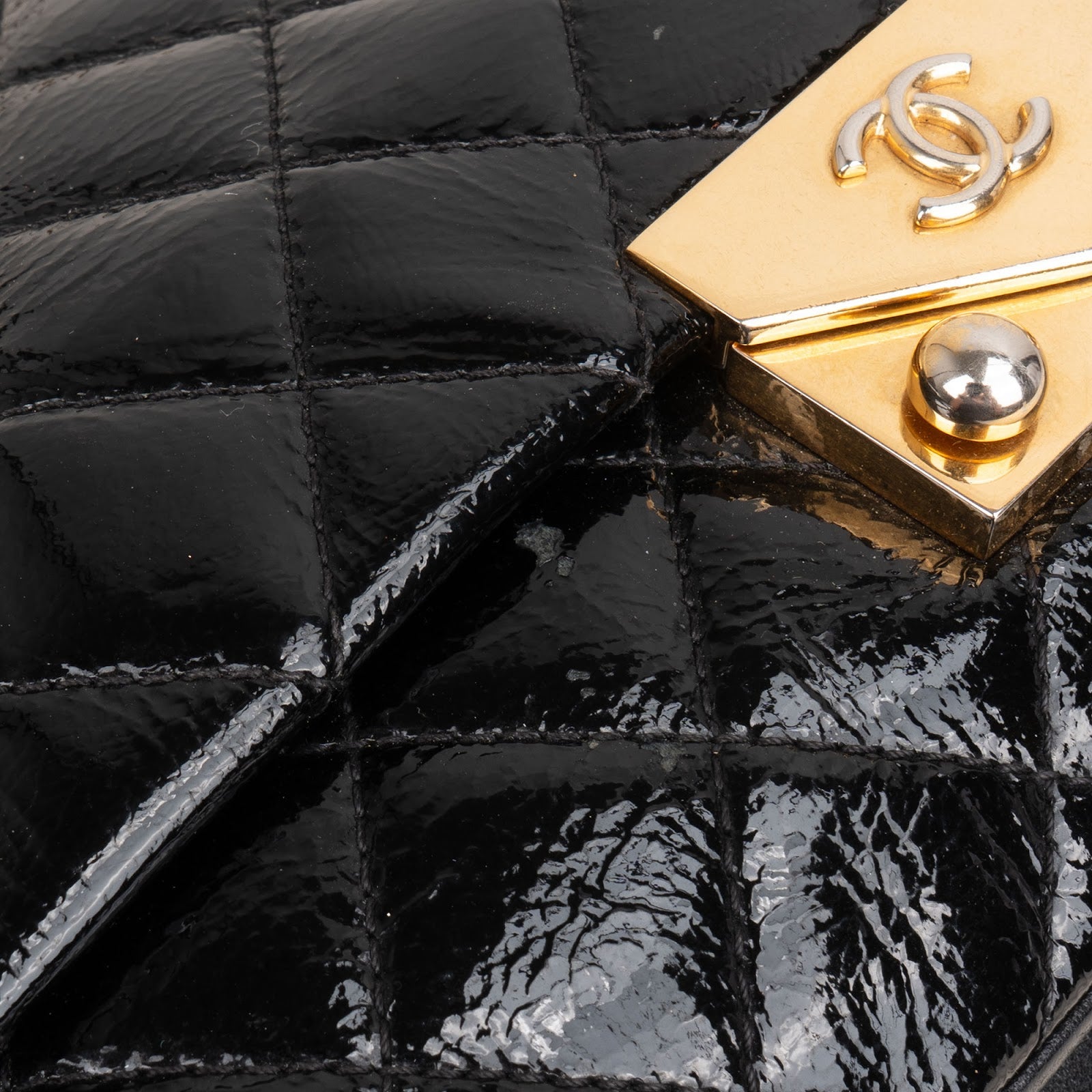 Chanel - Ultimate Soft Single Flap Crossbody Bag