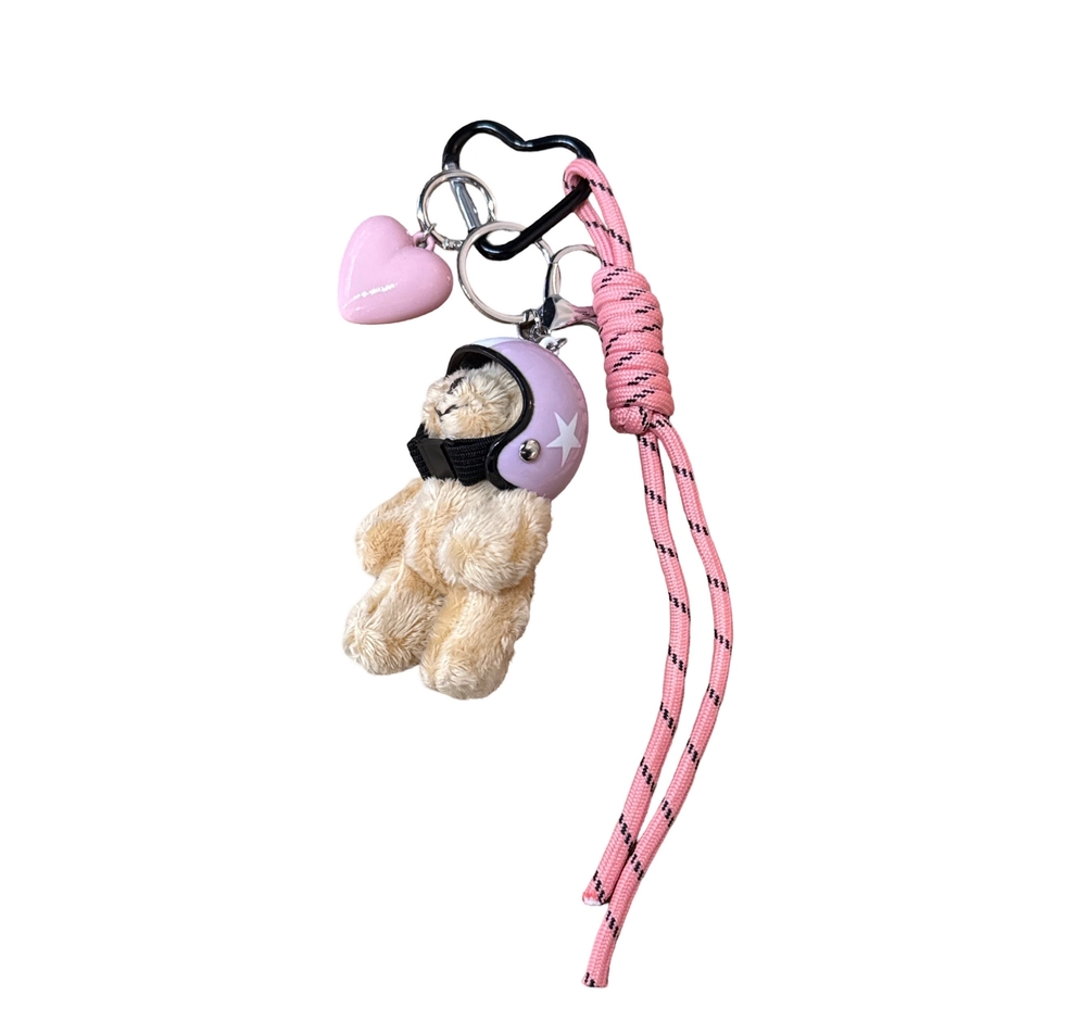 Louisa Lee - Tachenanhänger Bär mit Helm