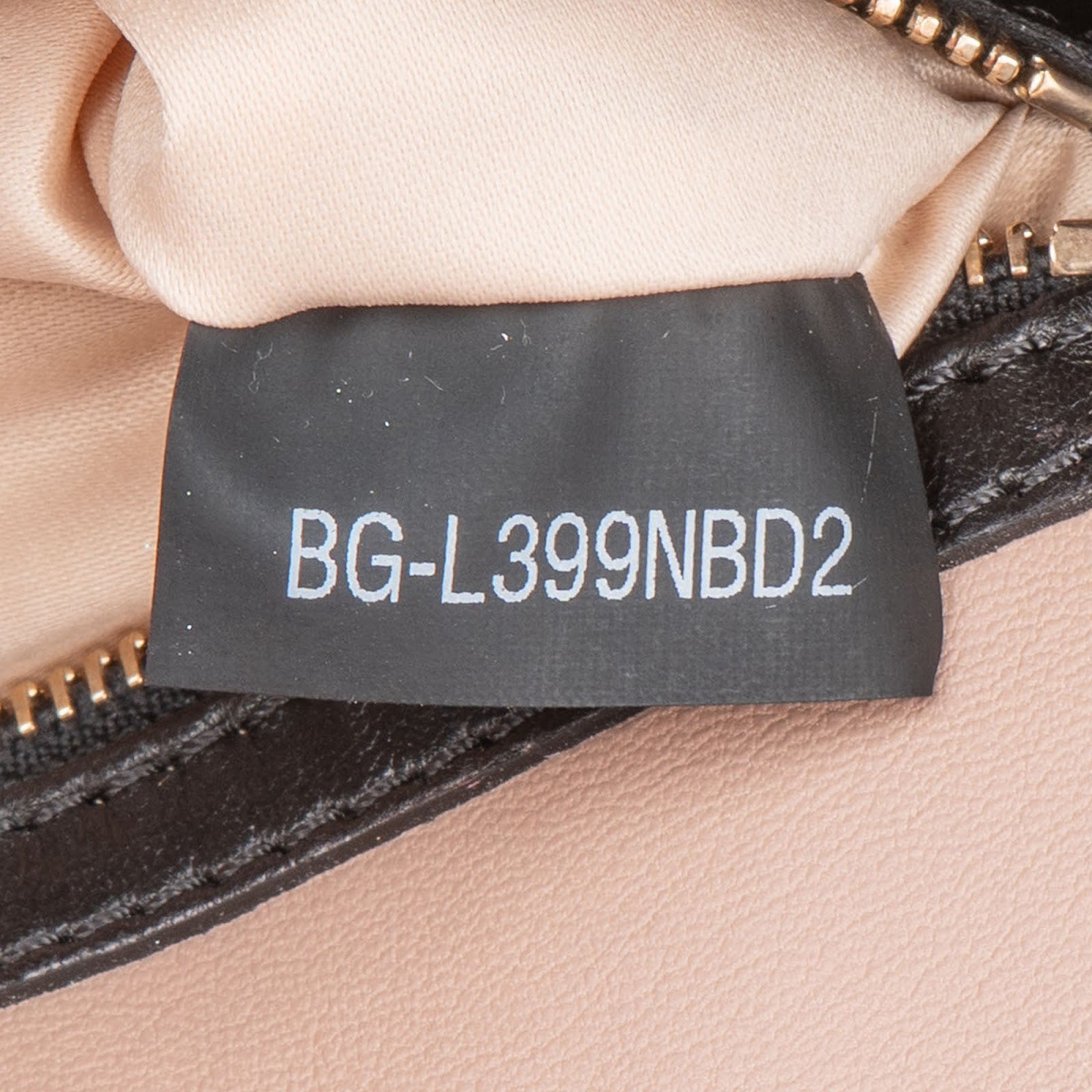 Valentino Garavani - Rockstud Flat Clutch