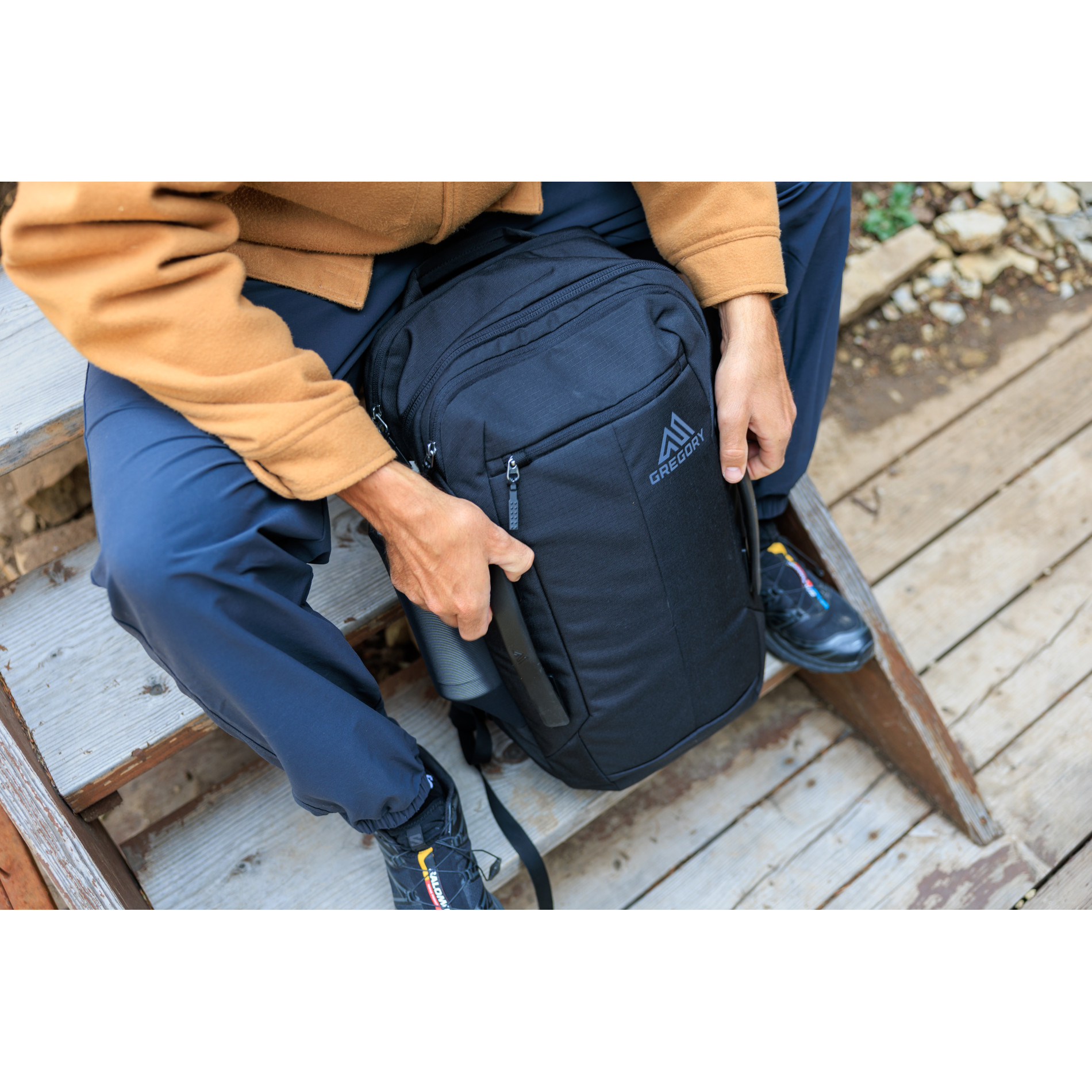 BORDER 30 - POOL PARTY