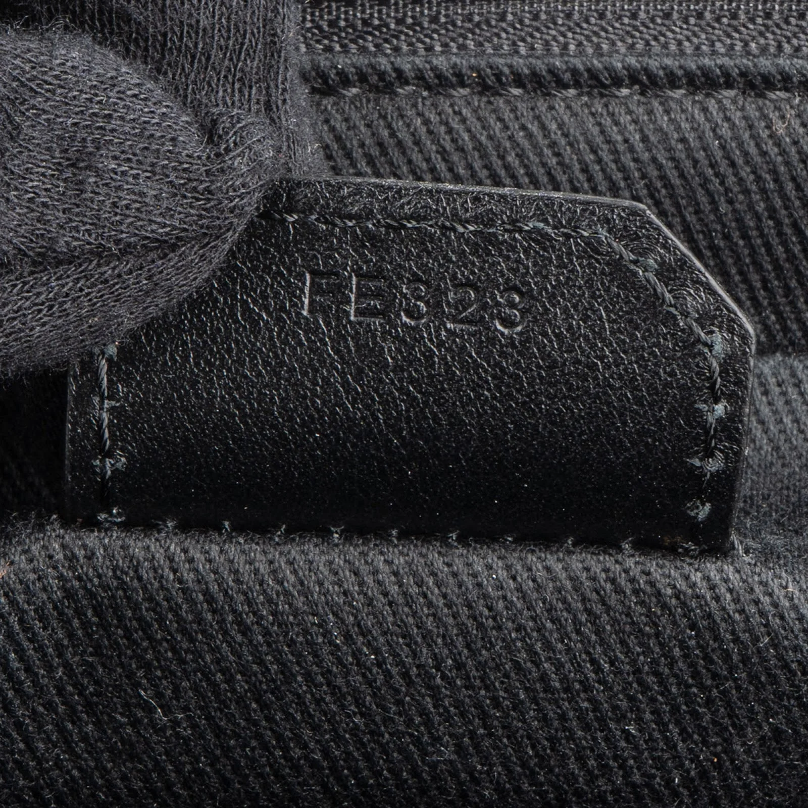 Montblanc M Gram 4810 Slim Business Handbag