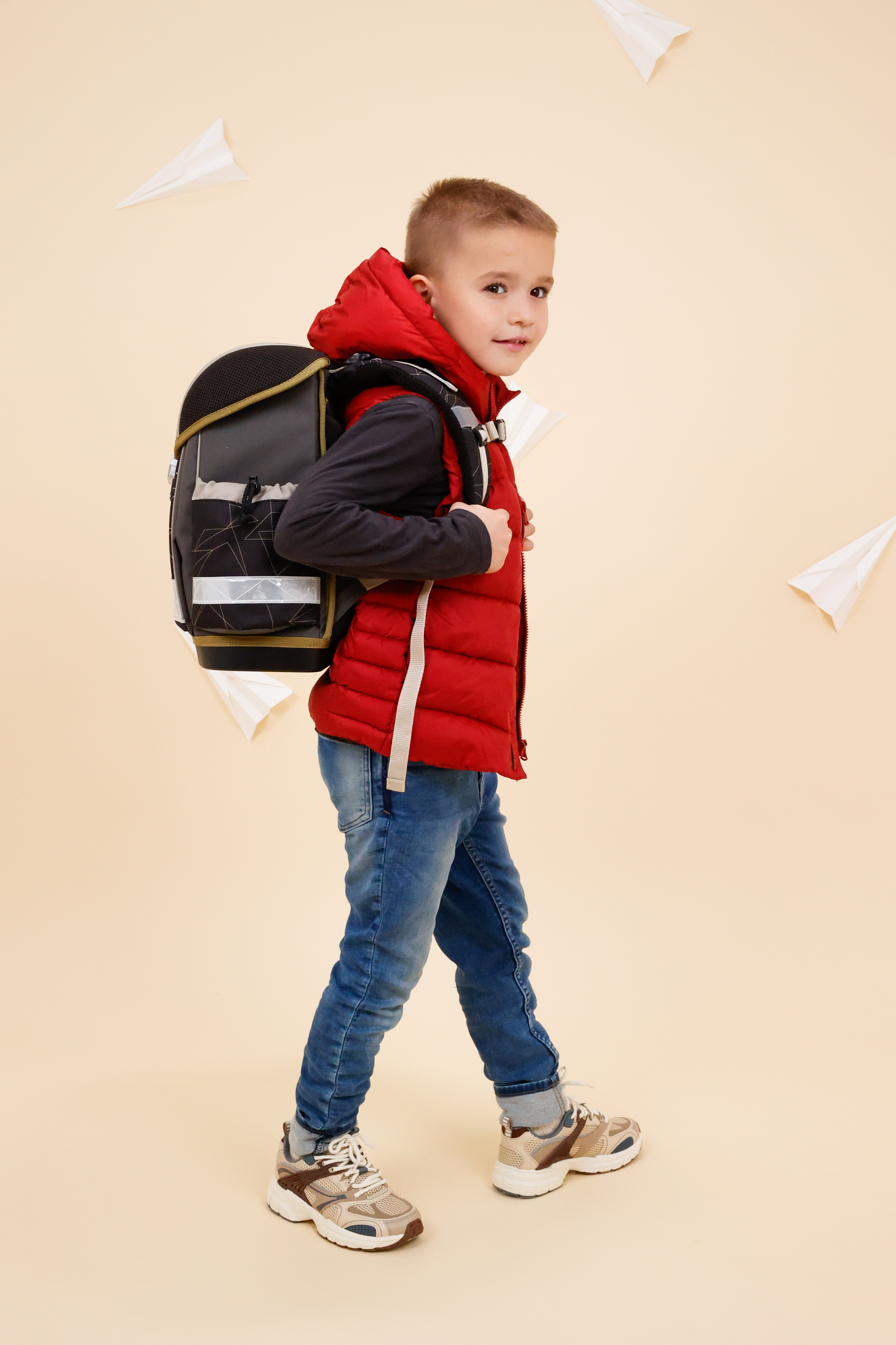 Classy Schulranzen Set 4-teilig mit Brustgurt - Drivex