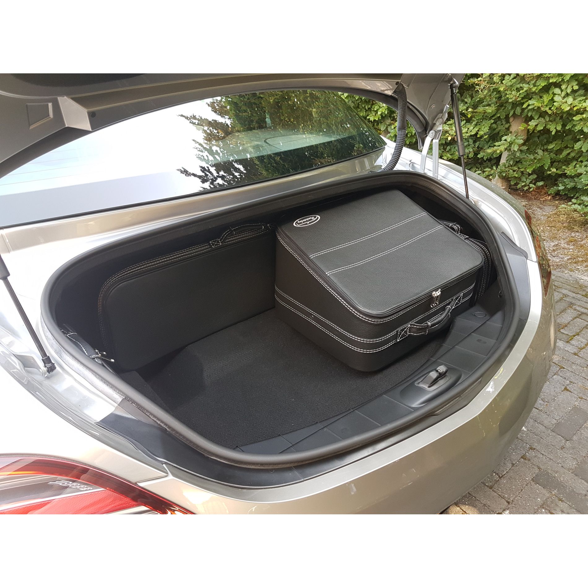 AMG SLS Coupé/Flügeltürer (EU) Kofferset Kofferraum 5-tlg.