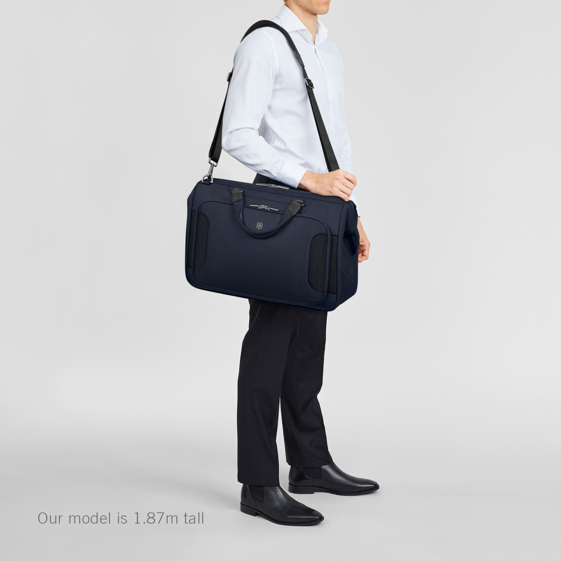 Werks Traveler 7.0 Weekender - Navy Blue