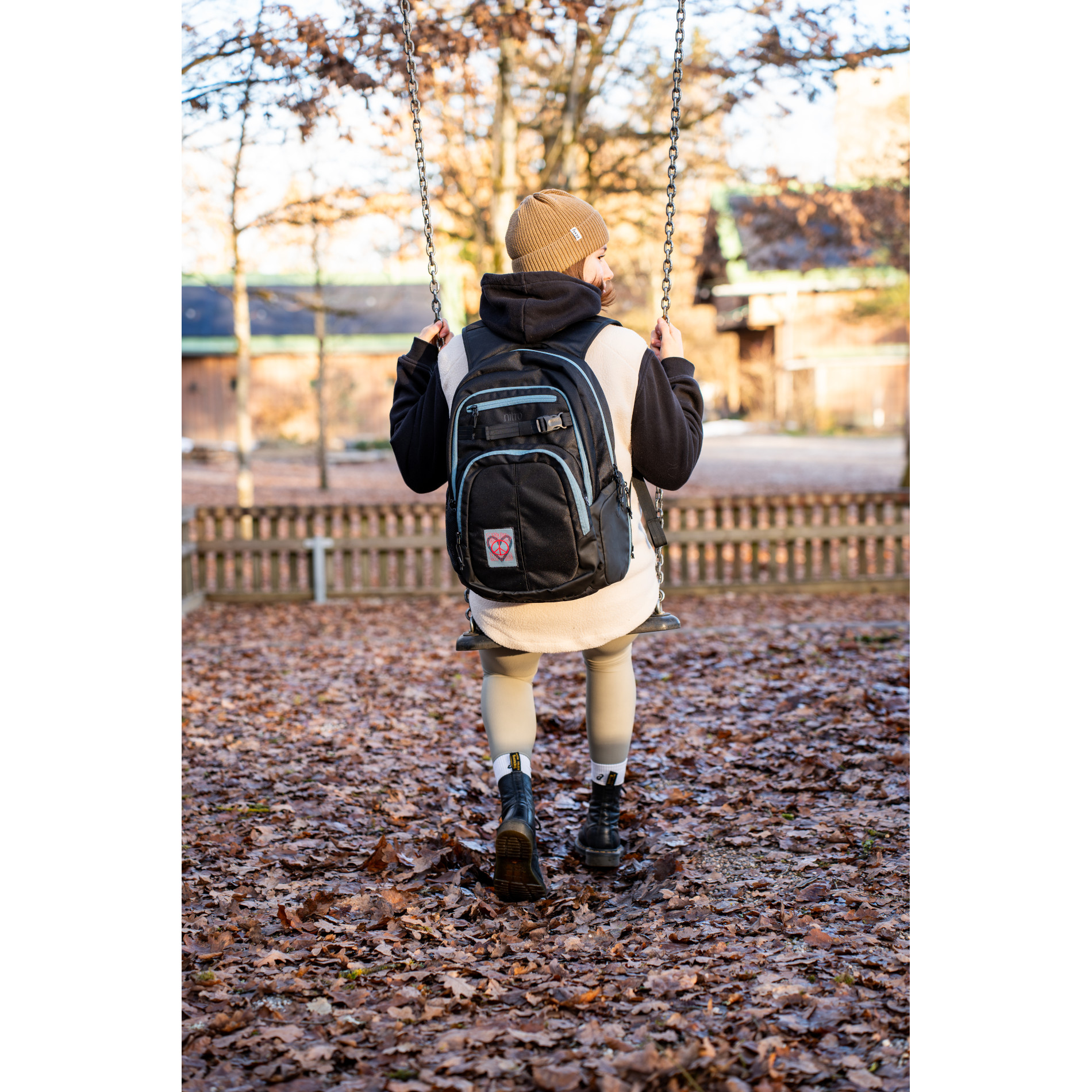 Rucksack CHASE - Peace Love Nitro