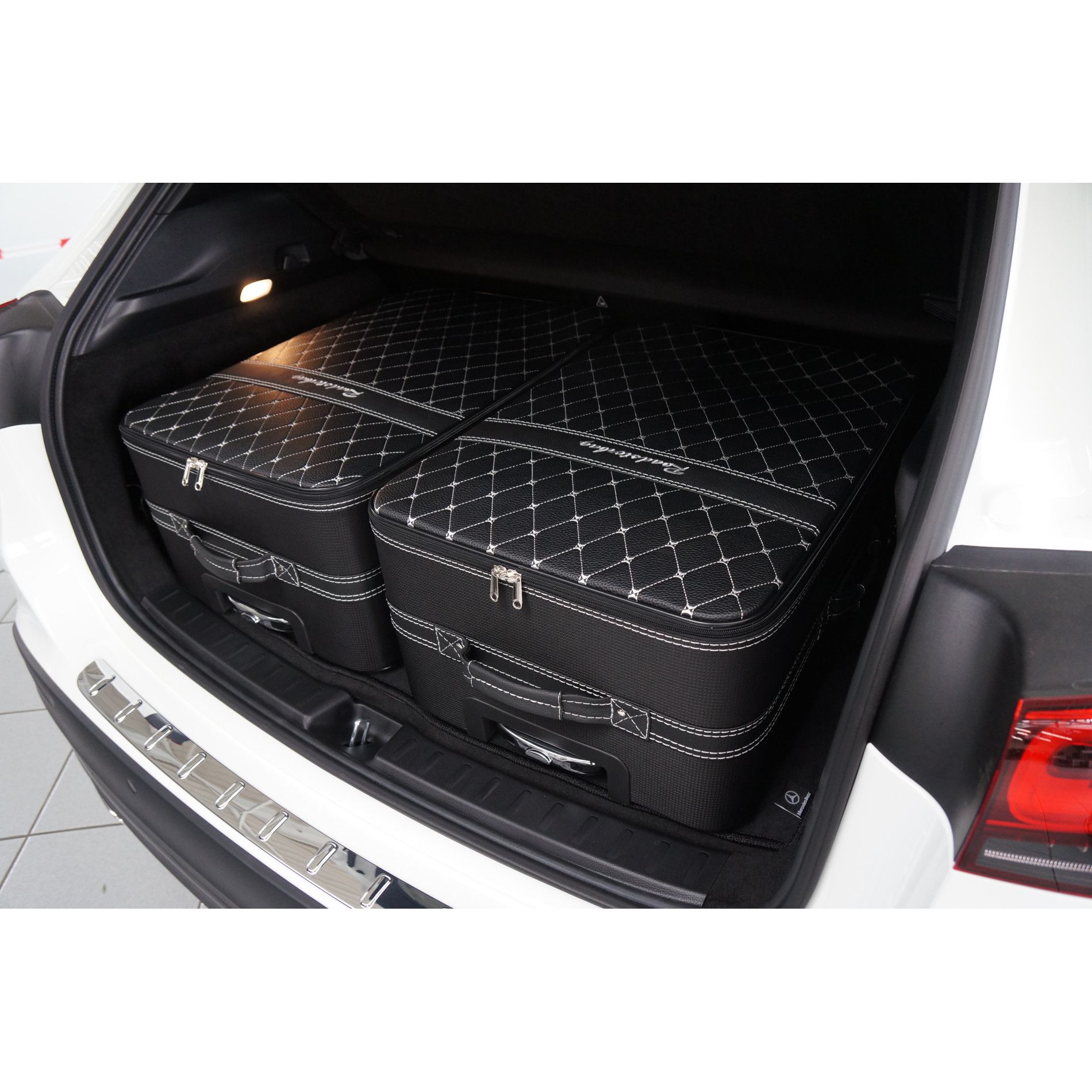 GLA (EU) Kofferset Kofferraum 2-tlg.