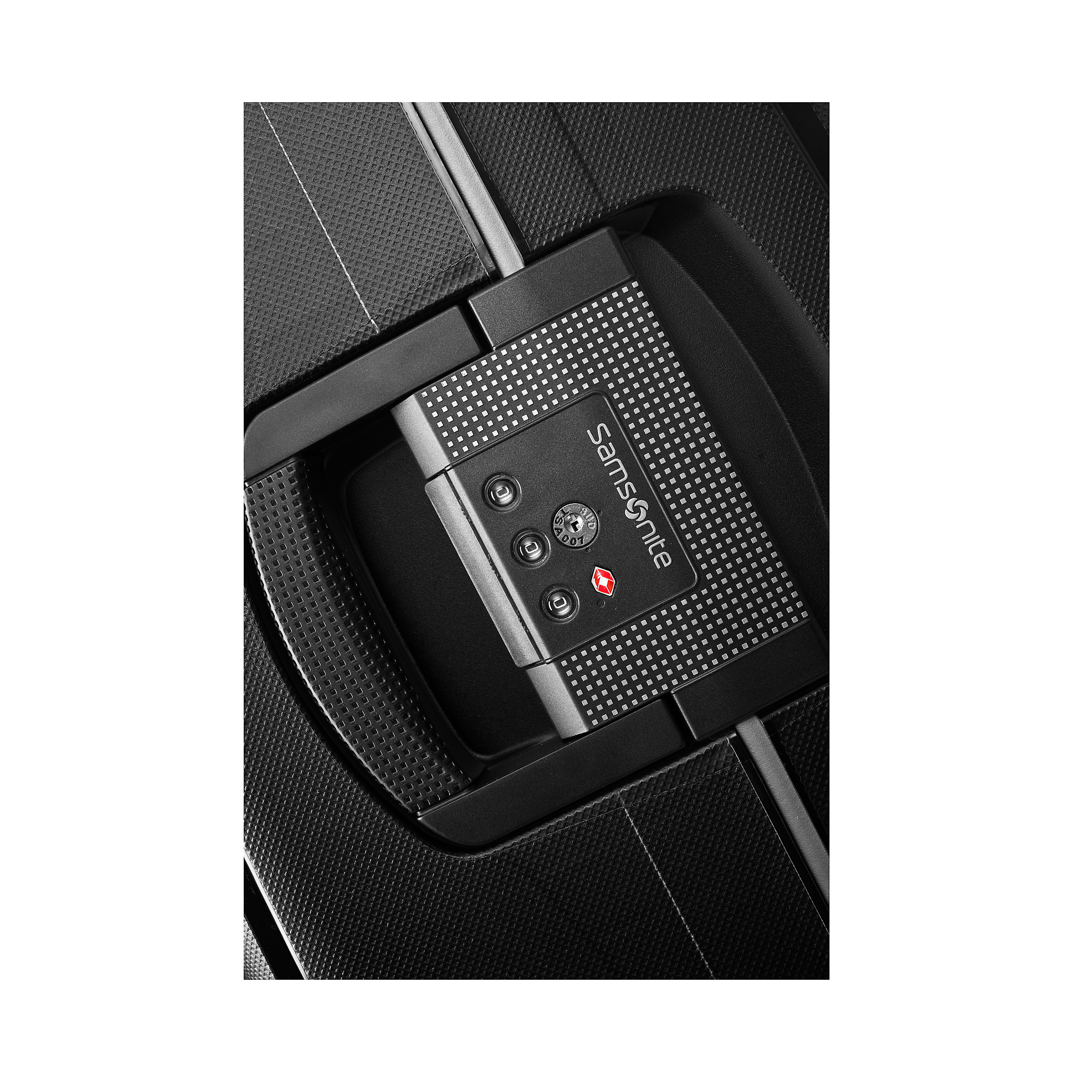 Spinner 69/25 with 4 wheels S'Cure DLX M 79 Liter