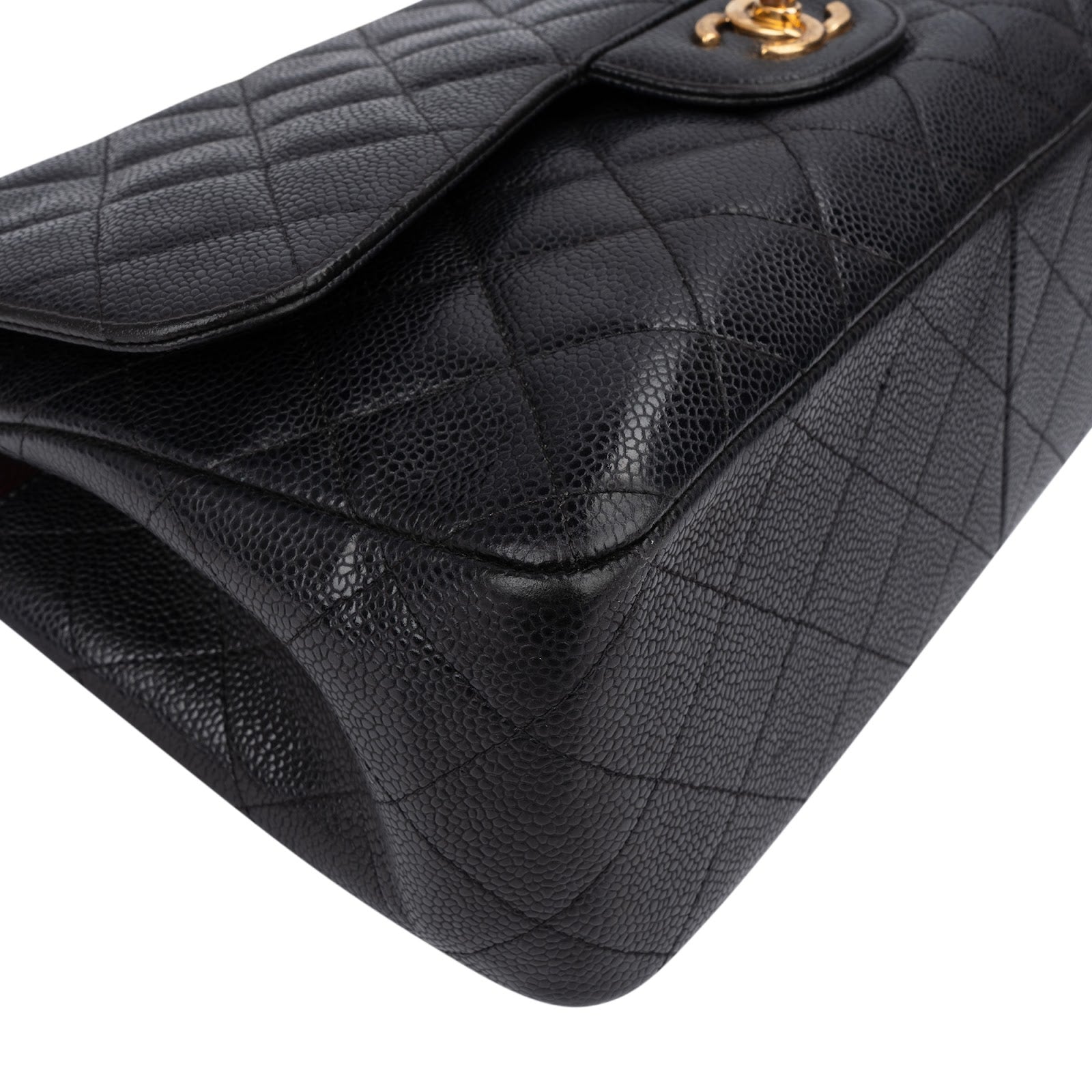 Chanel – Sac à bandoulière Jumbo à double rabat en cuir Caviar matelassé