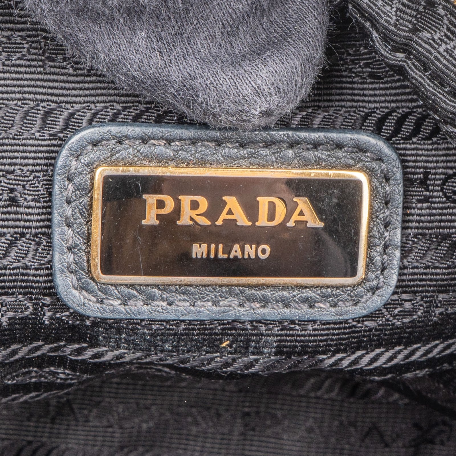 Prada - Camera Crossbody Bag