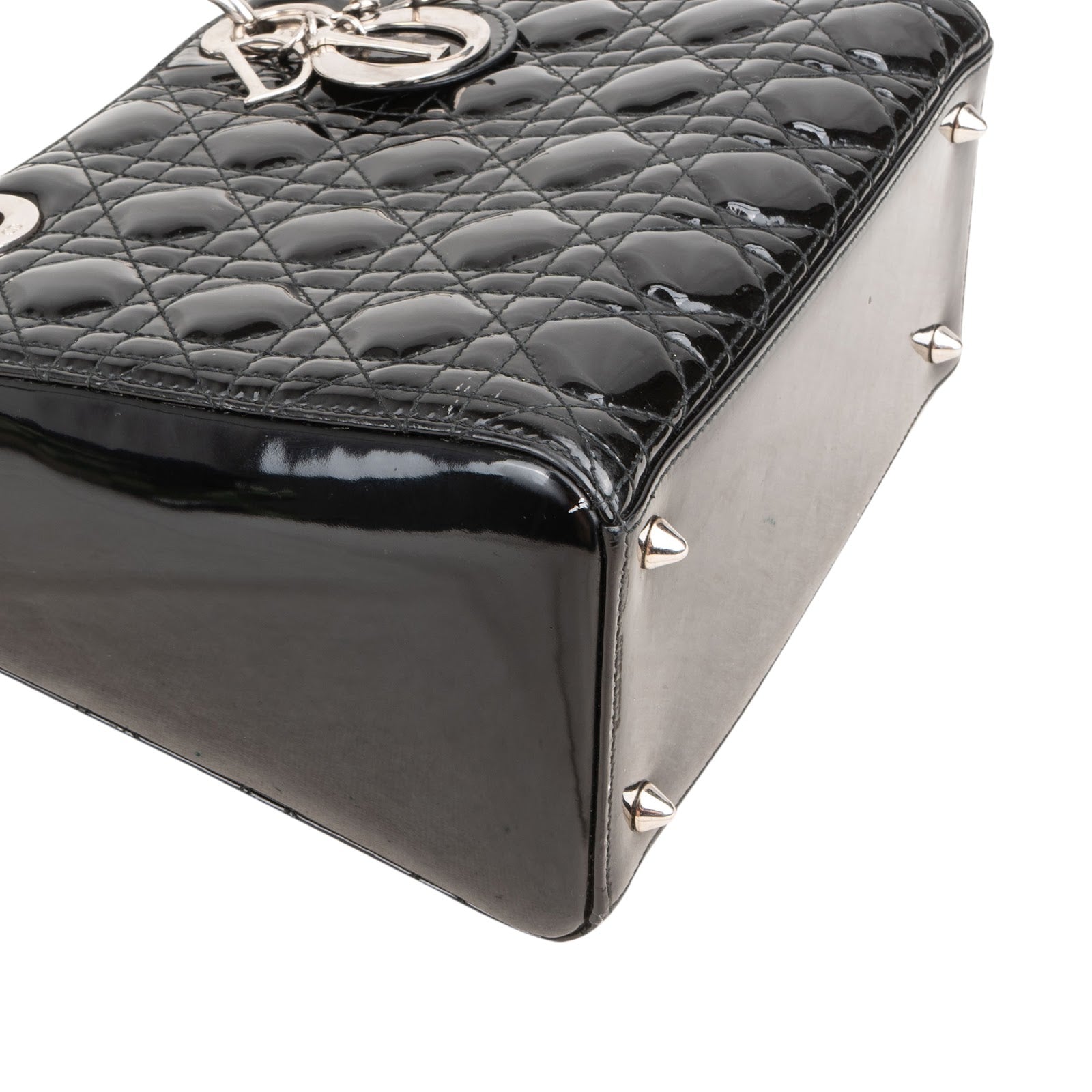 Christian Dior – Lady Dior handtas met quiltpatroon en Cannage-motief in lakleer