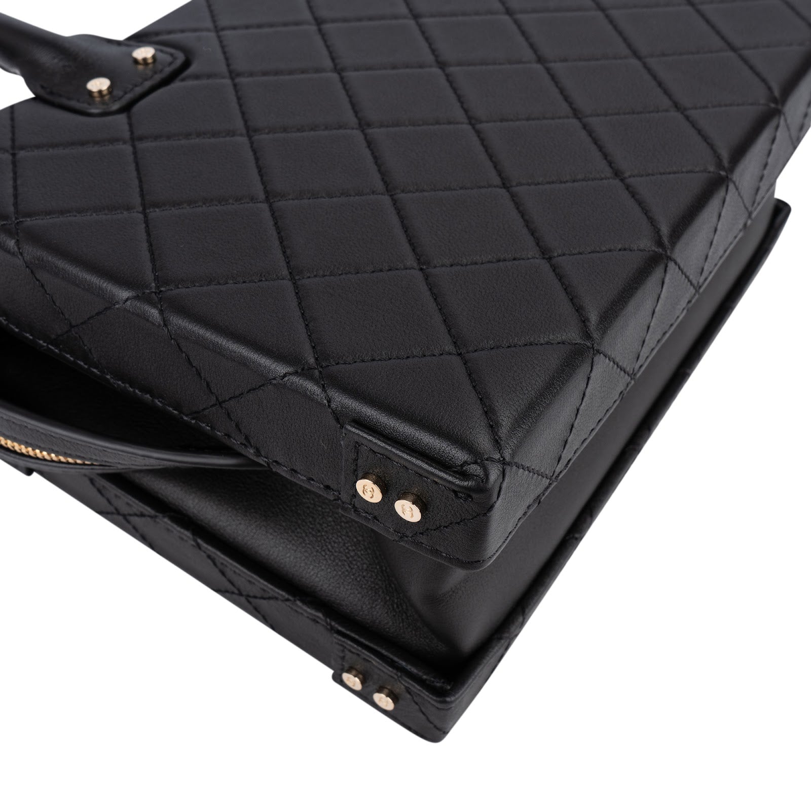 Chanel Quilted Lambskin CC Stitched Vanity Crossbody Handbag
