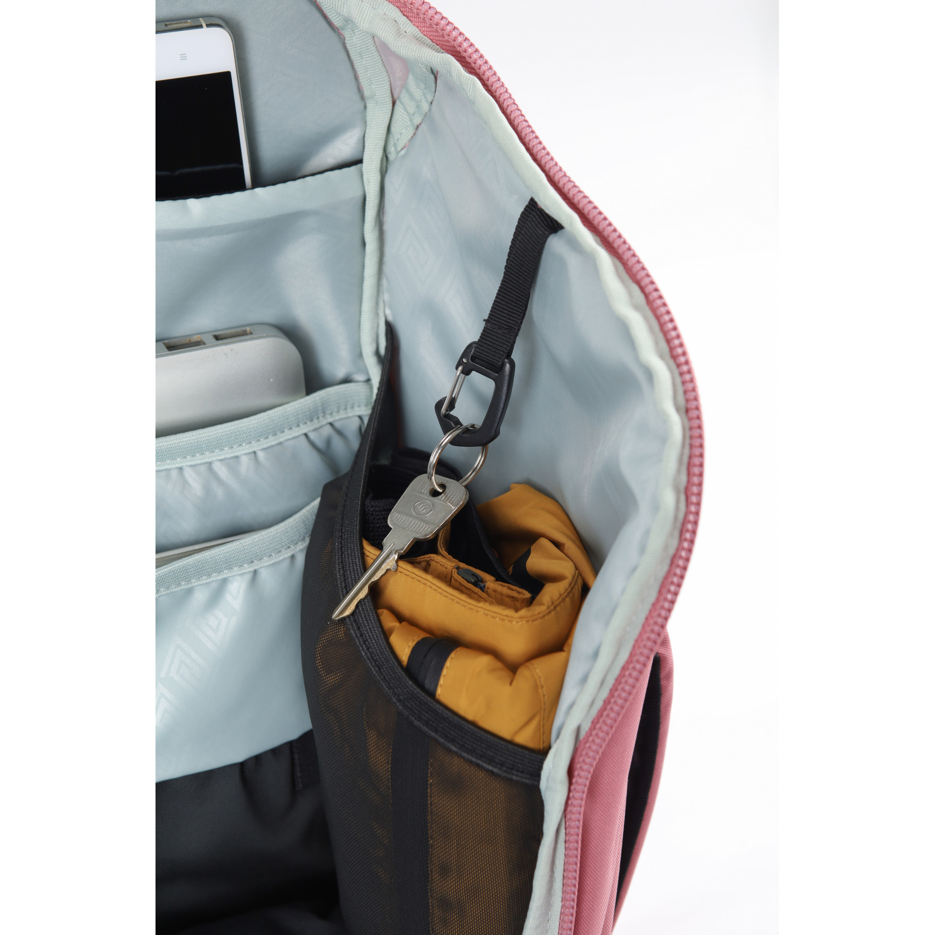 Rucksack NIKURO TRAVELER - Woodrose