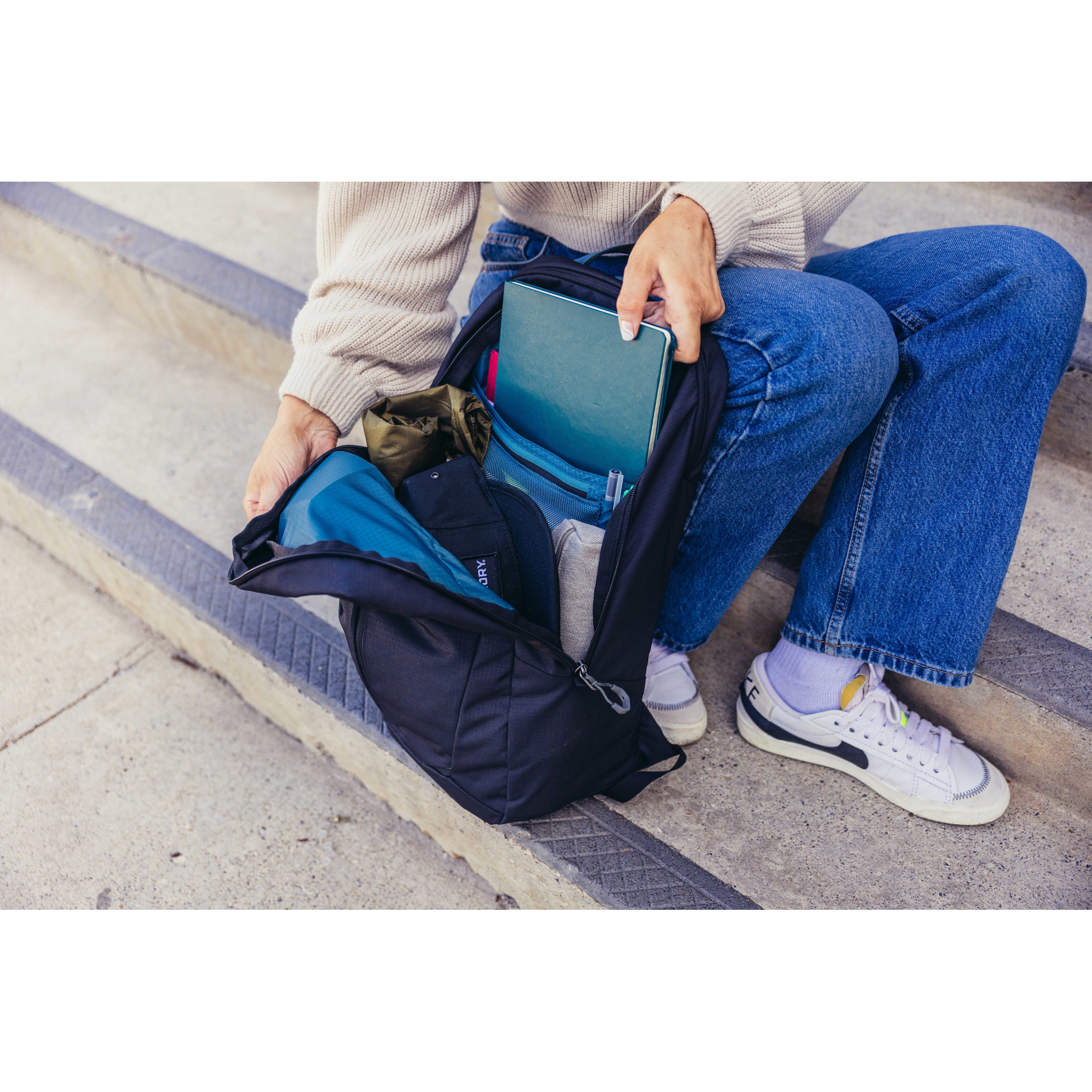 Daypack RETNA 25 - Carbon Sky