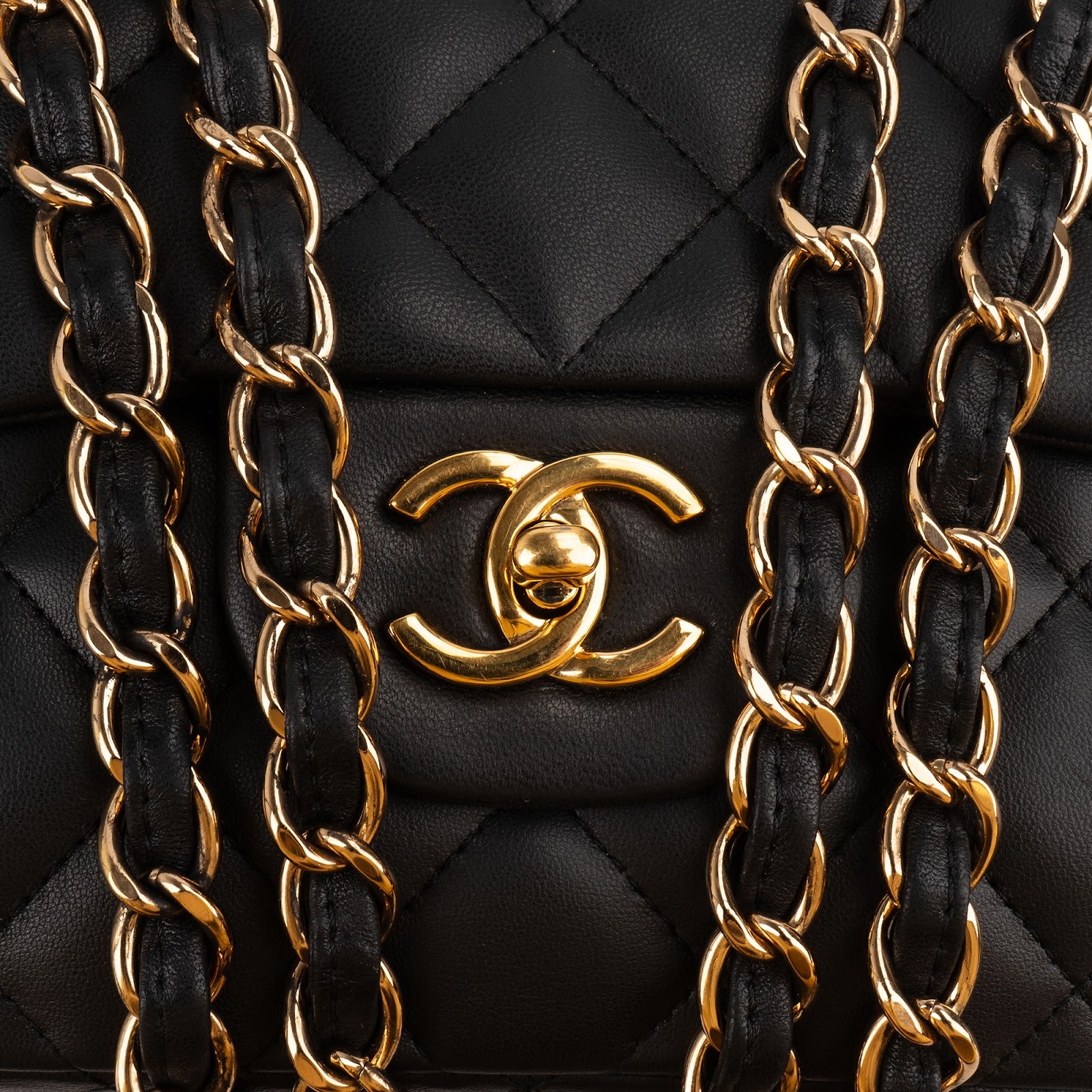 Chanel Quilted Lambskin Jumbo Single Flap Shoulder Bag