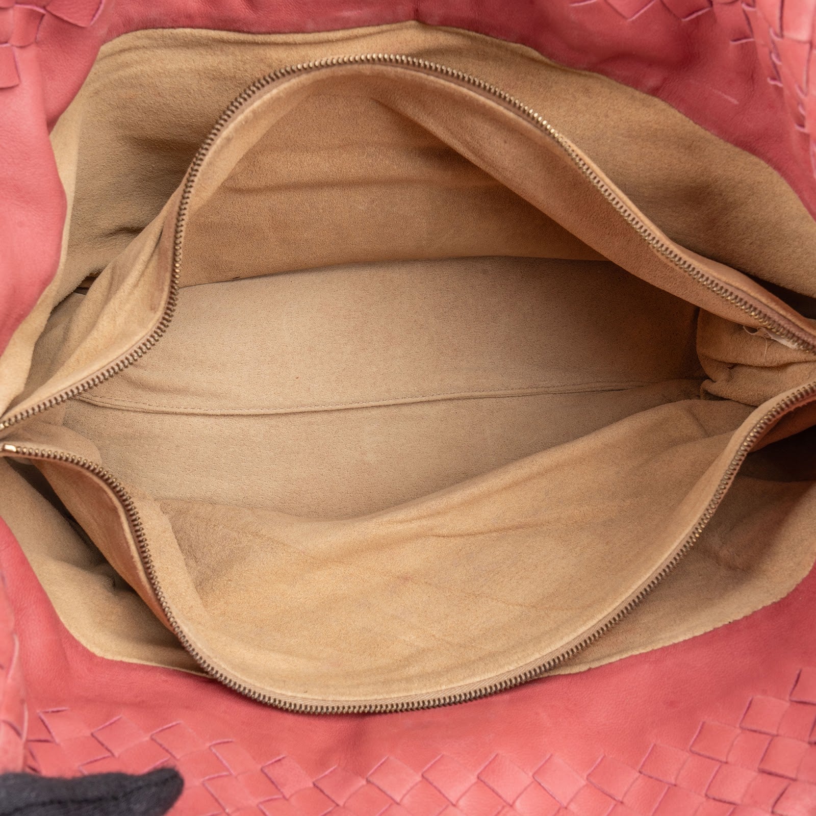 Sac à bandoulière Bottega Veneta en cuir Intrecciato, motif « Marquise Flower »