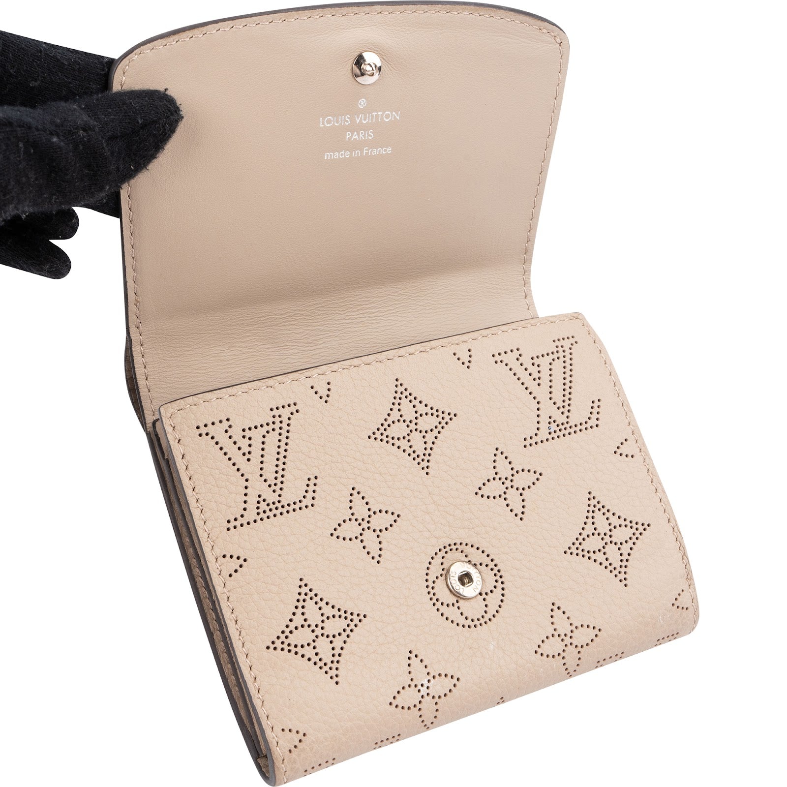 Louis Vuitton - Mahina Leather Iris Compact Geldbörse