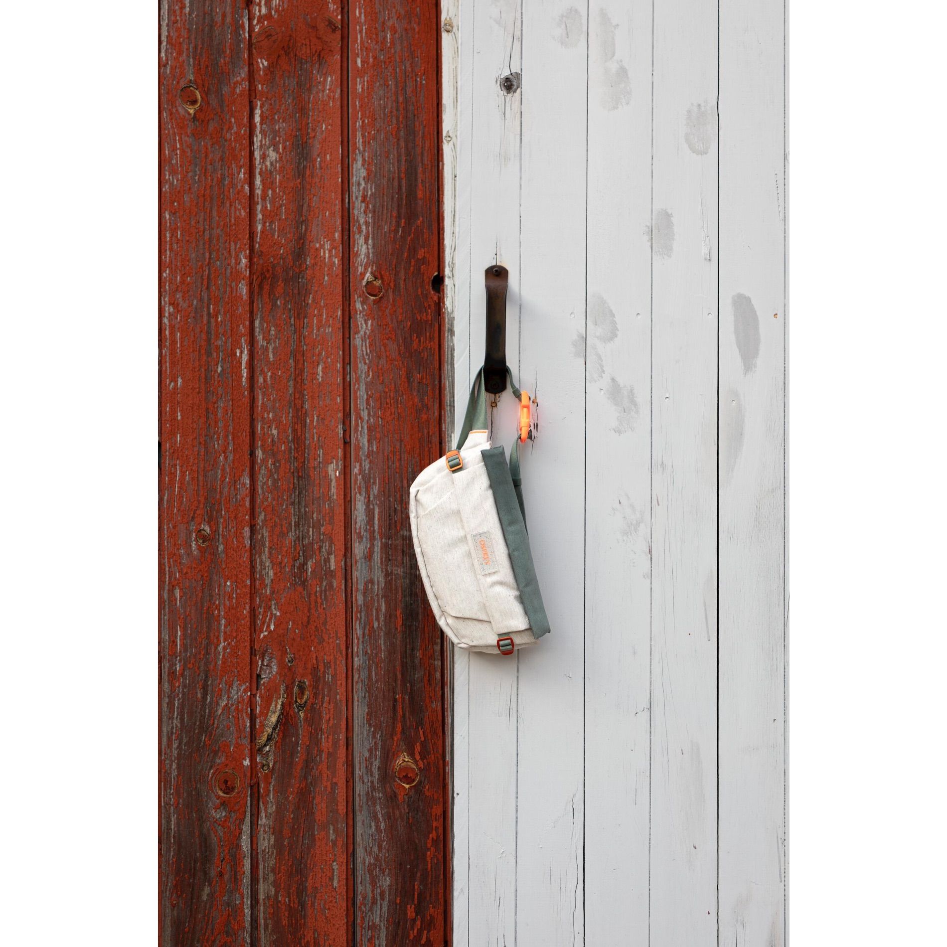 Arcane Hip Bag - Earth Moon Beige-Pine Leaf