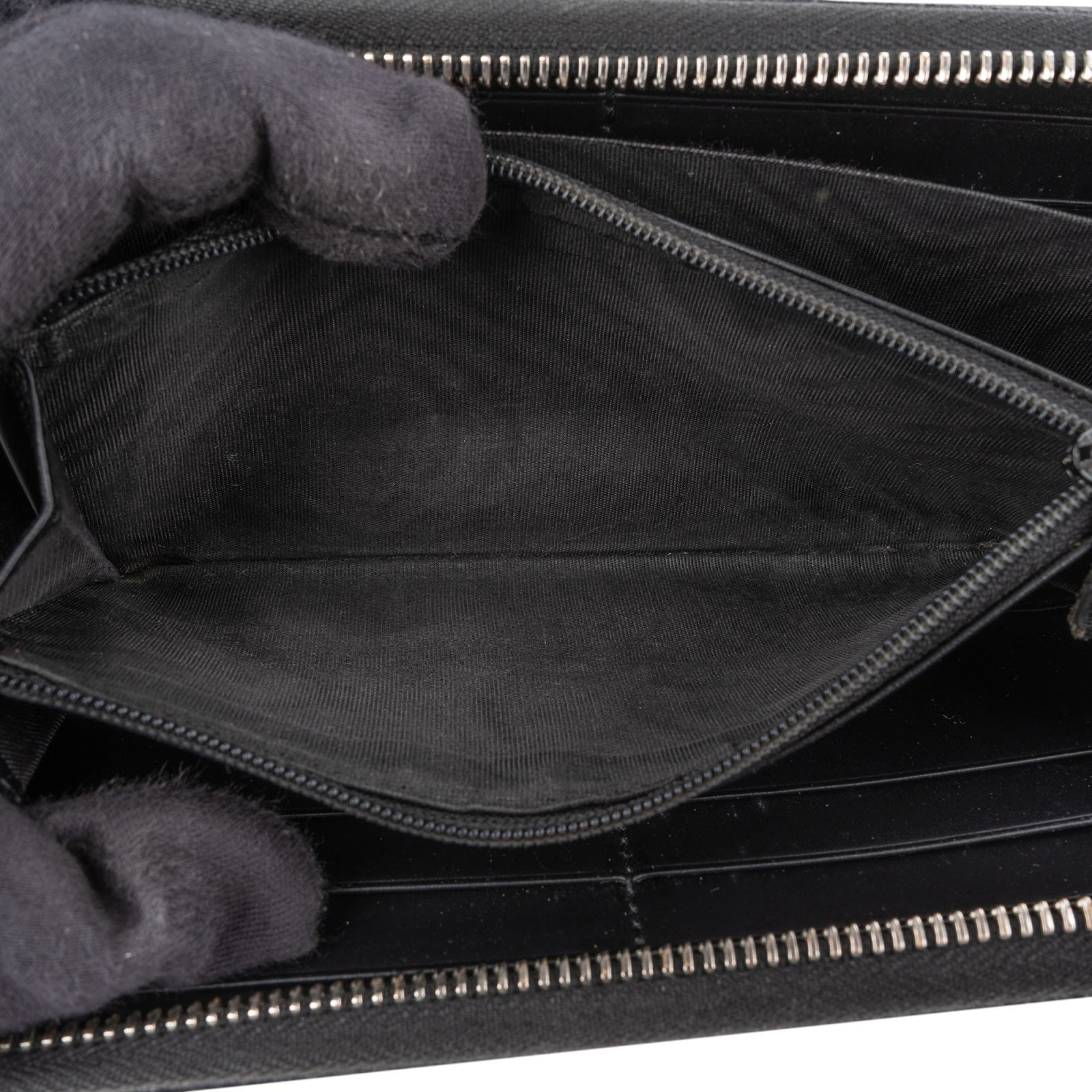Gucci Monogram GG Supreme Kingsnake Zip Around Wallet