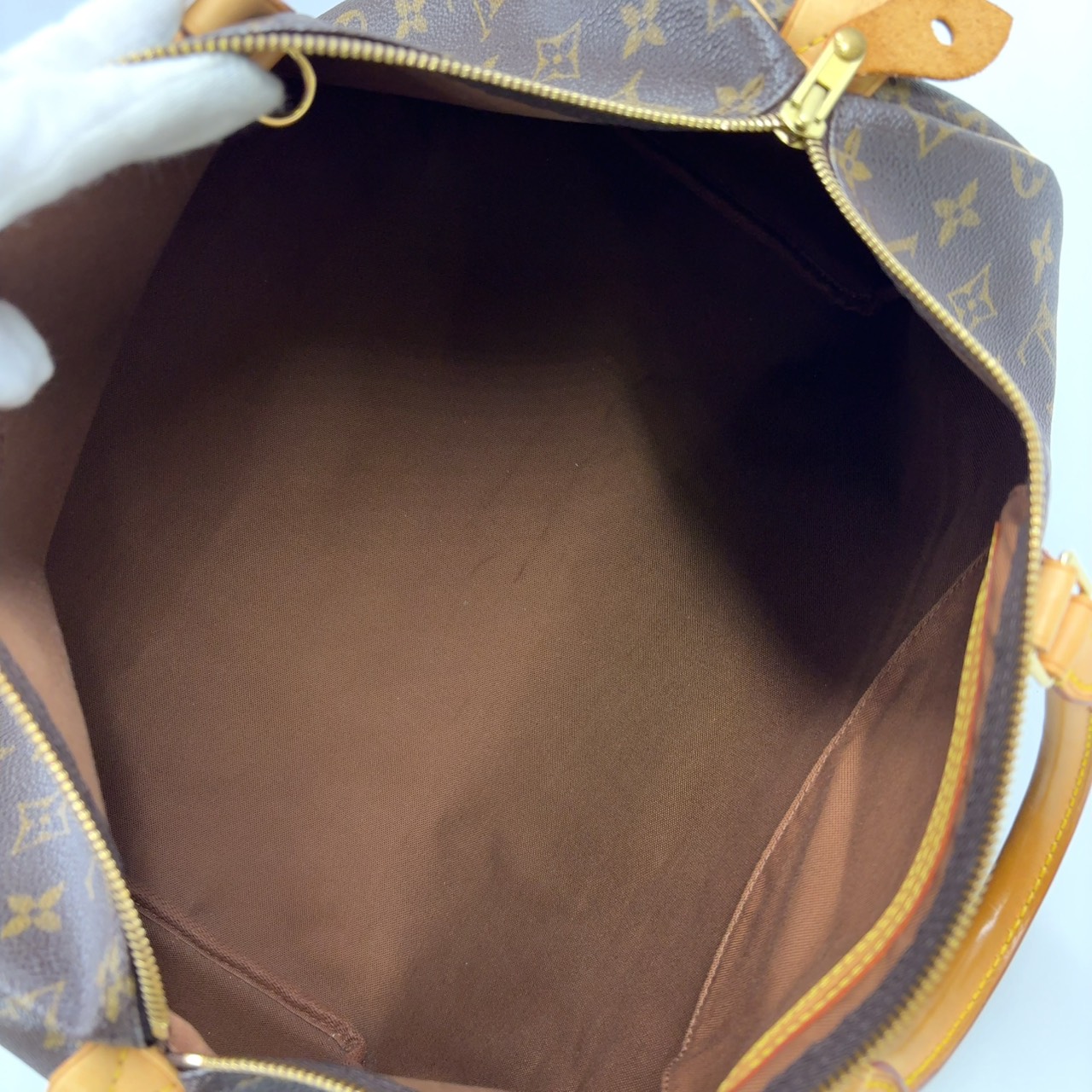 Louis Vuitton  Speedy 40  Monogram Boston Bag